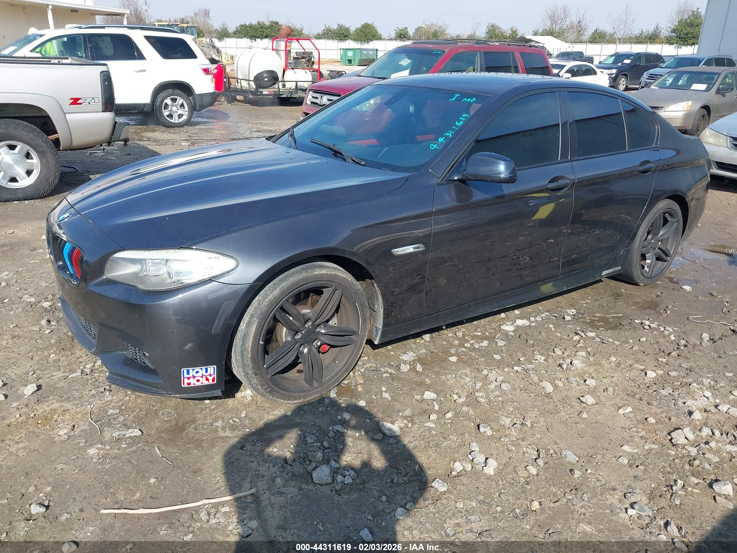 BMW 535I image 2