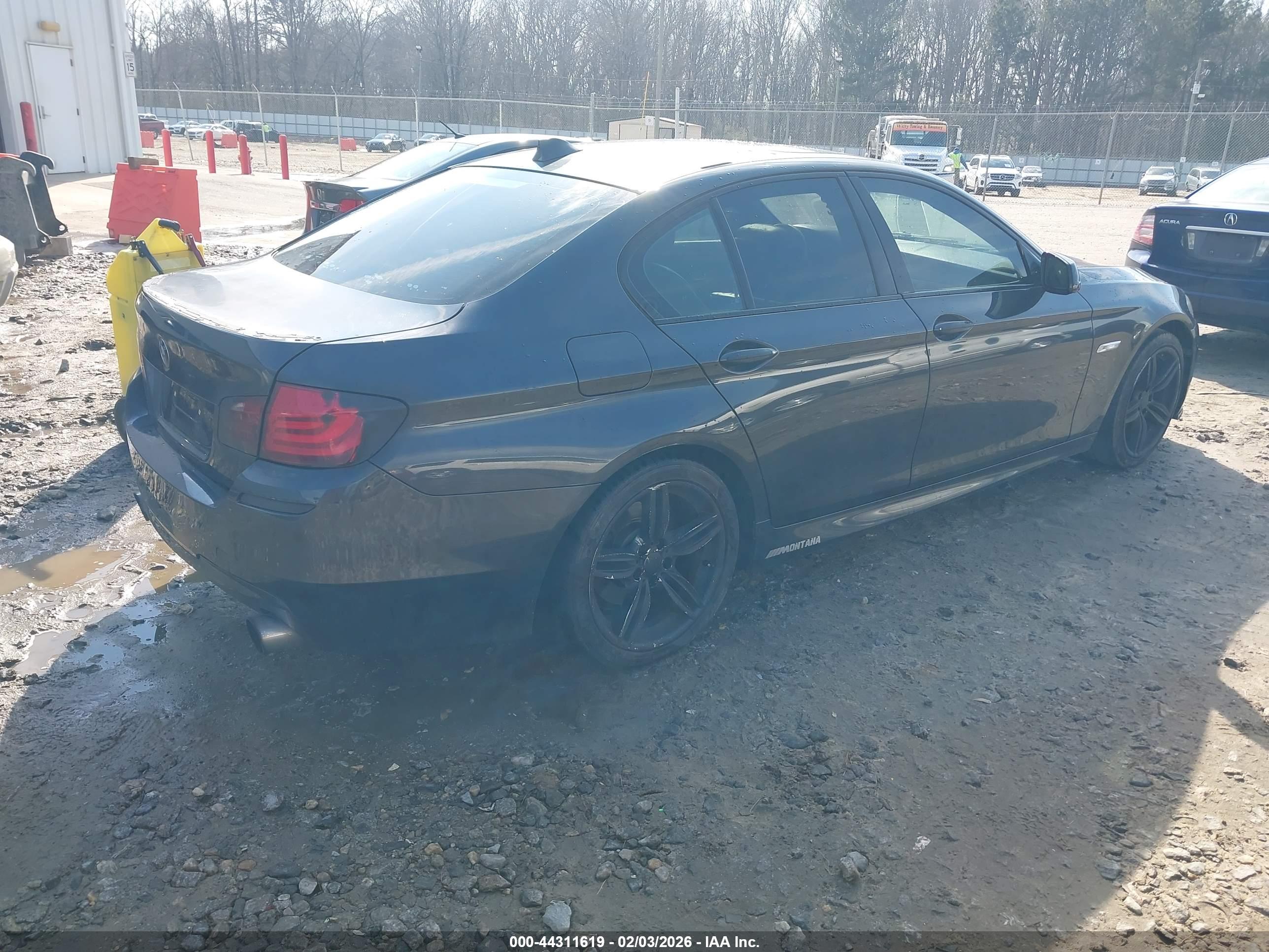 BMW 535I image 4