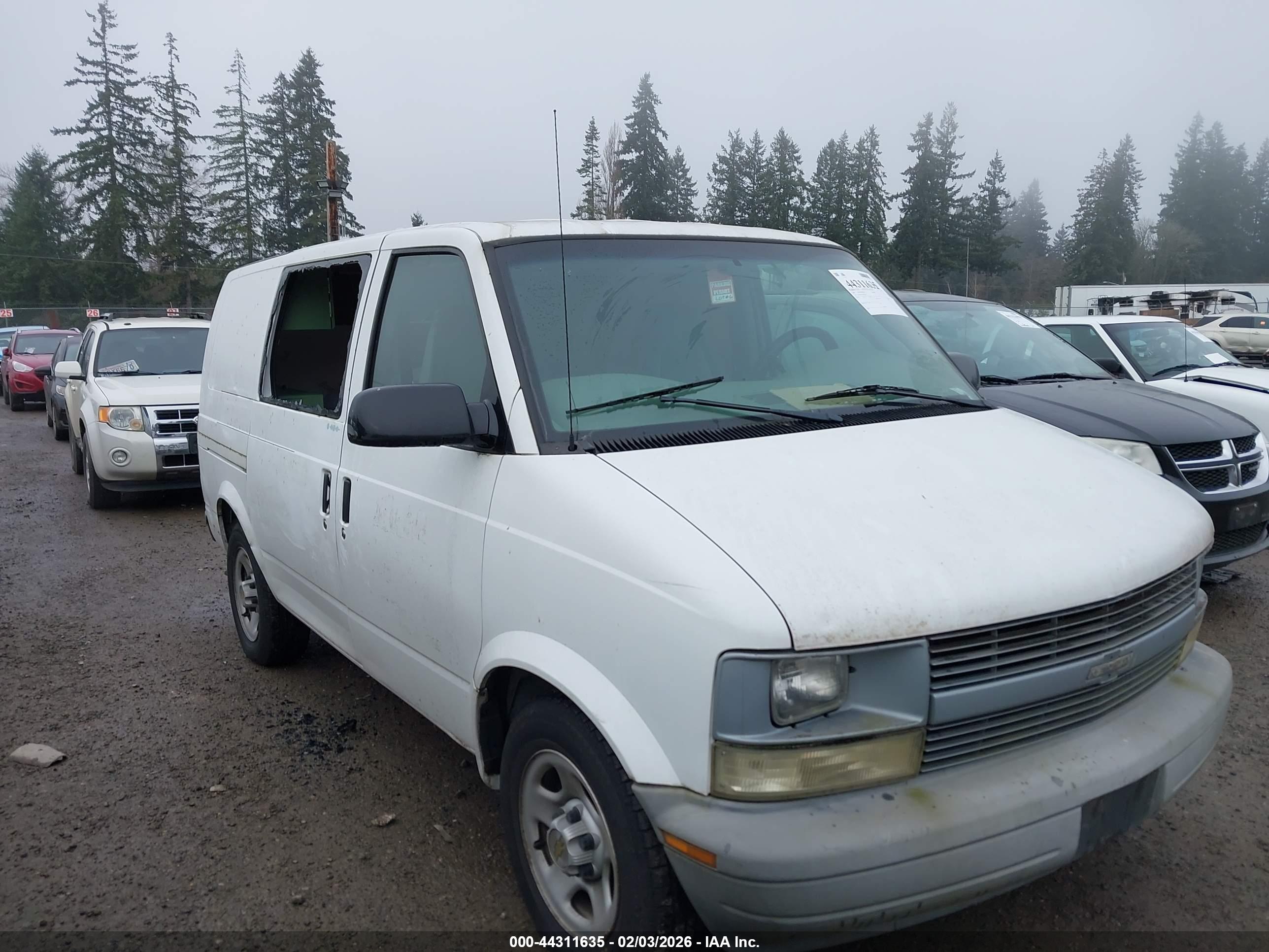 CHEVROLET ASTRO image 6