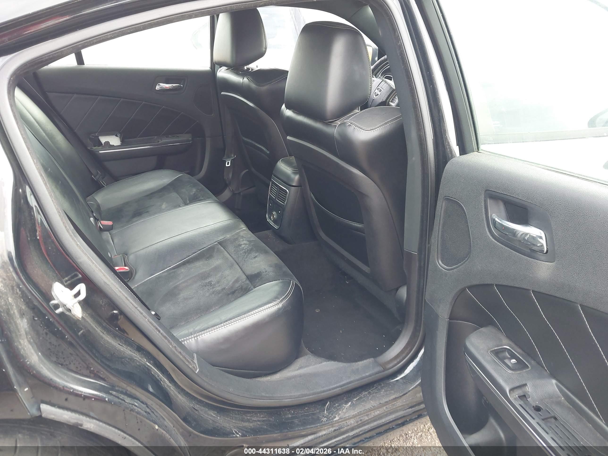 DODGE CHARGER image 8