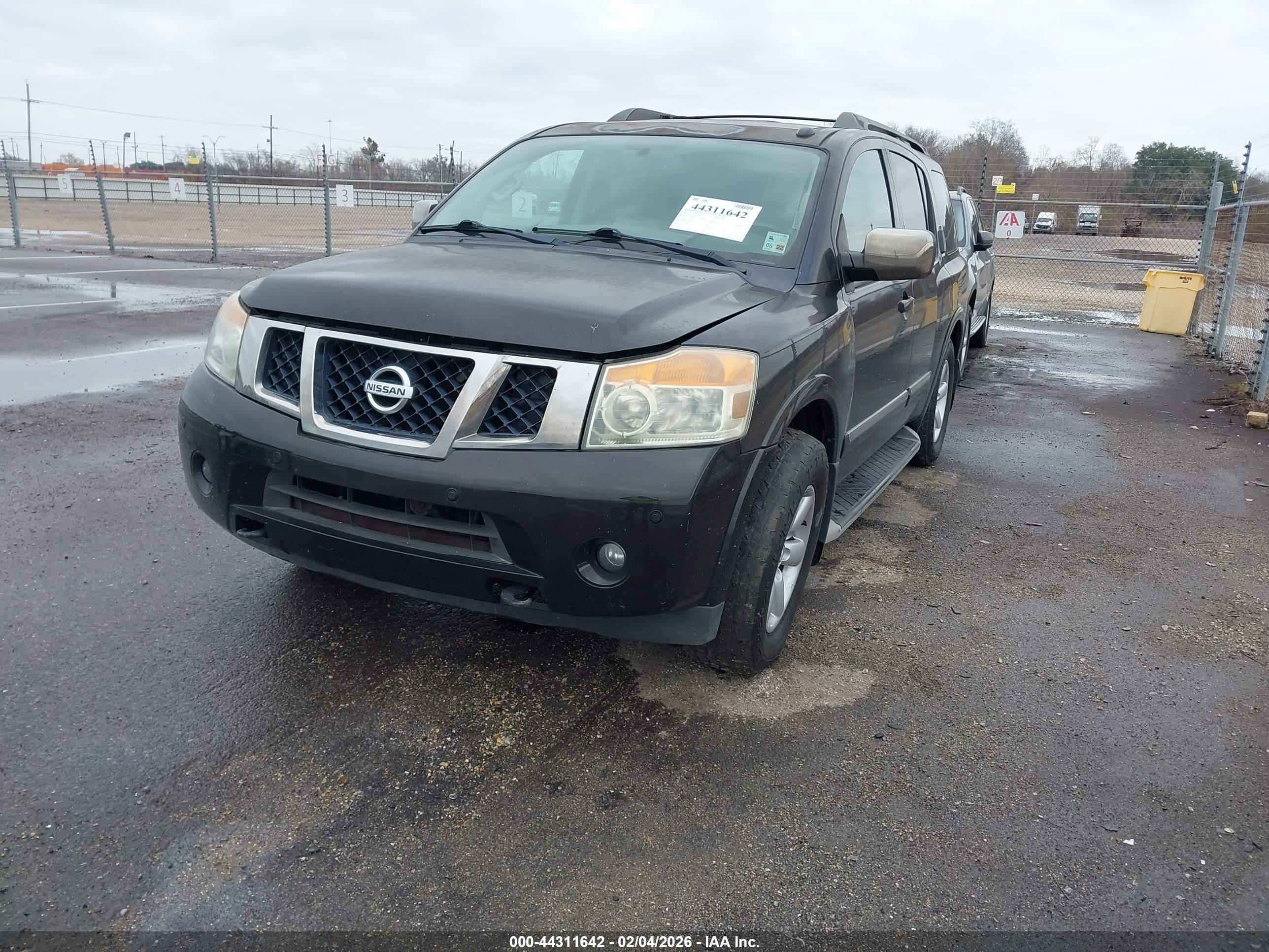 NISSAN ARMADA image 2