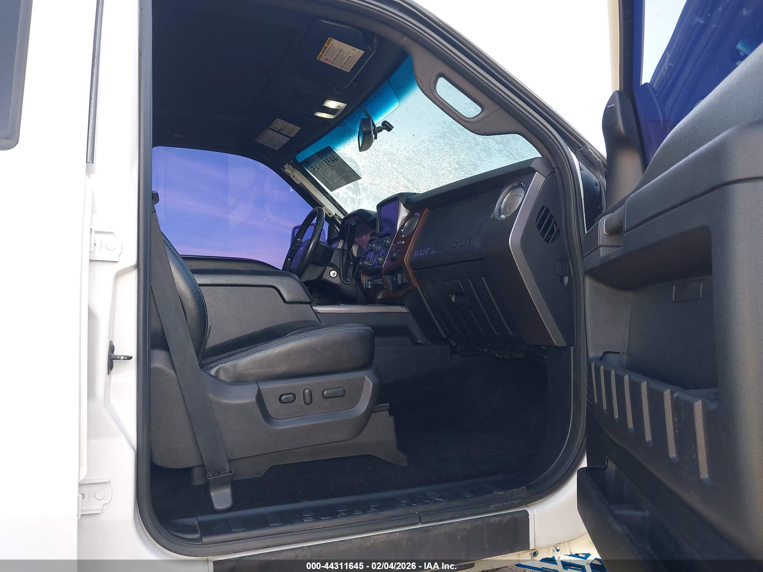 FORD F-350 image 7