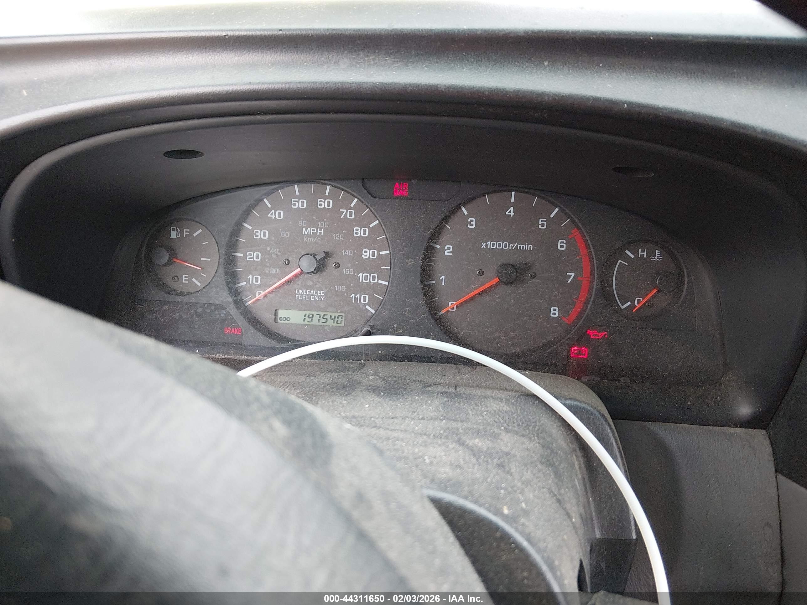 NISSAN FRONTIER image 7