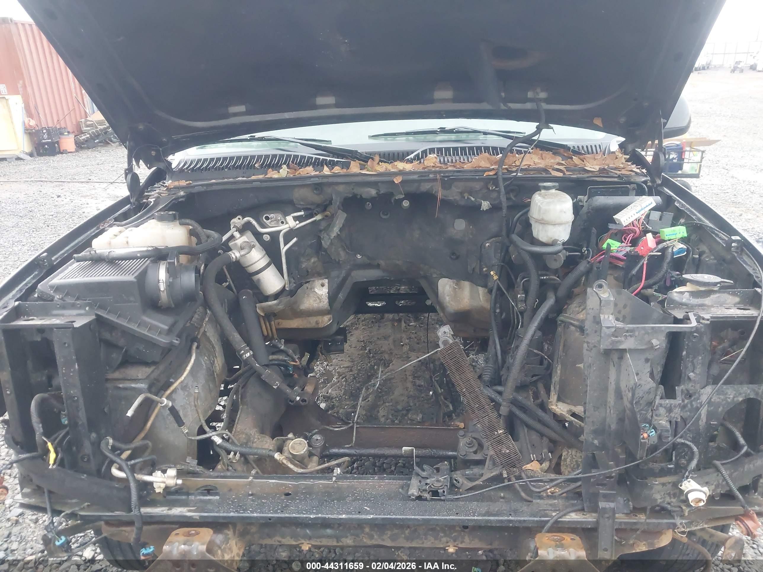 GMC YUKON image 10