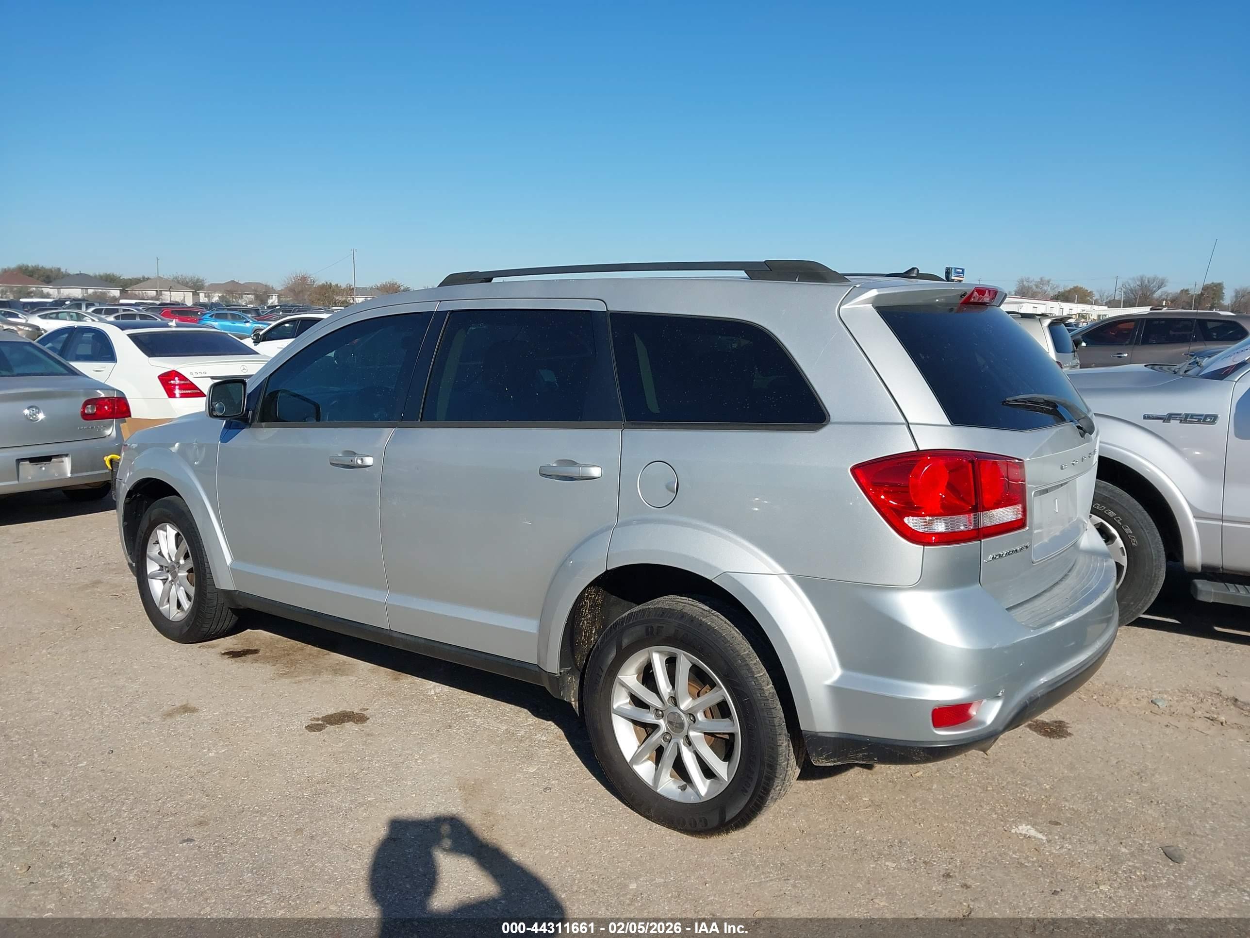 DODGE JOURNEY image 3