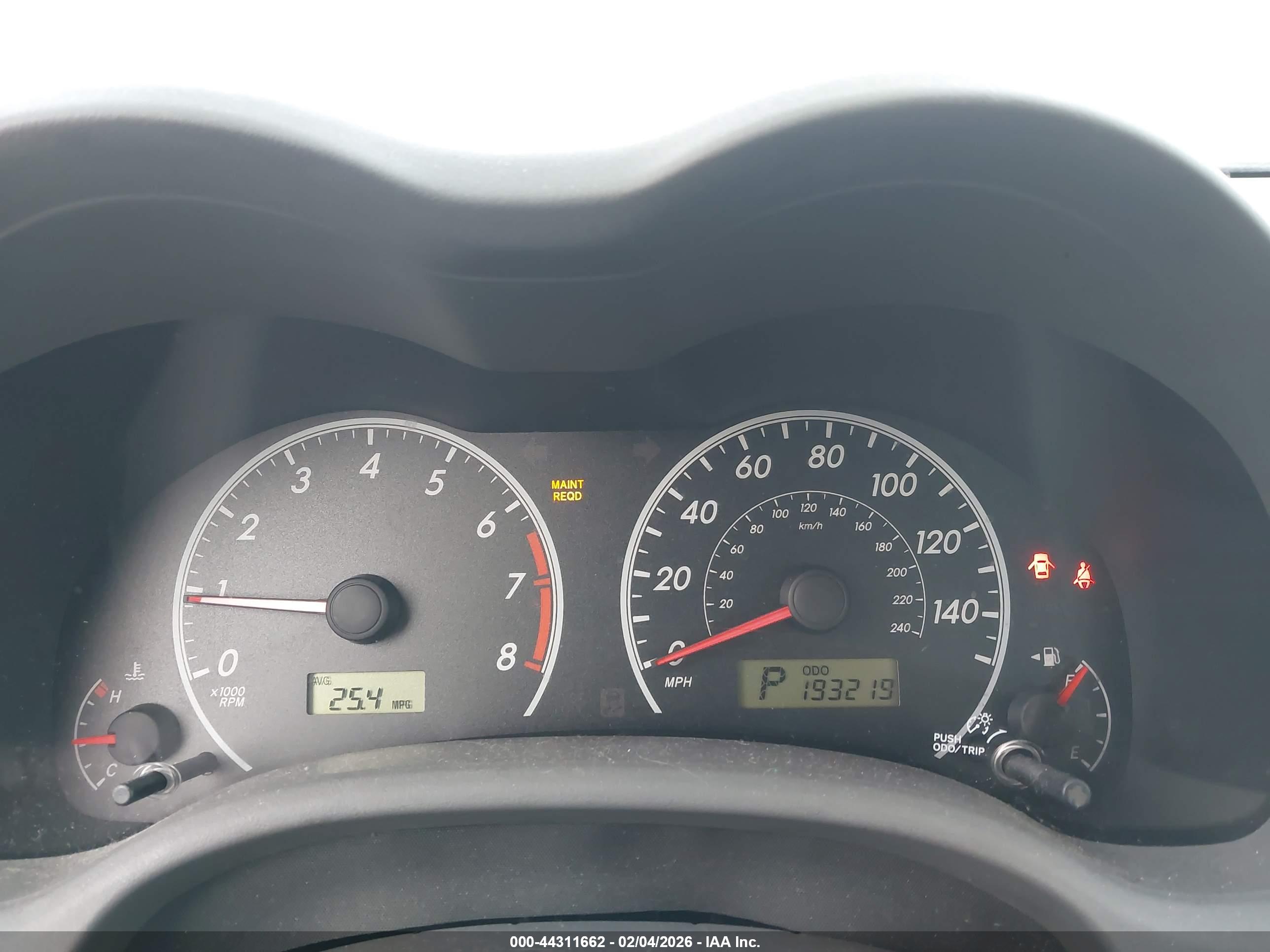 TOYOTA COROLLA image 7