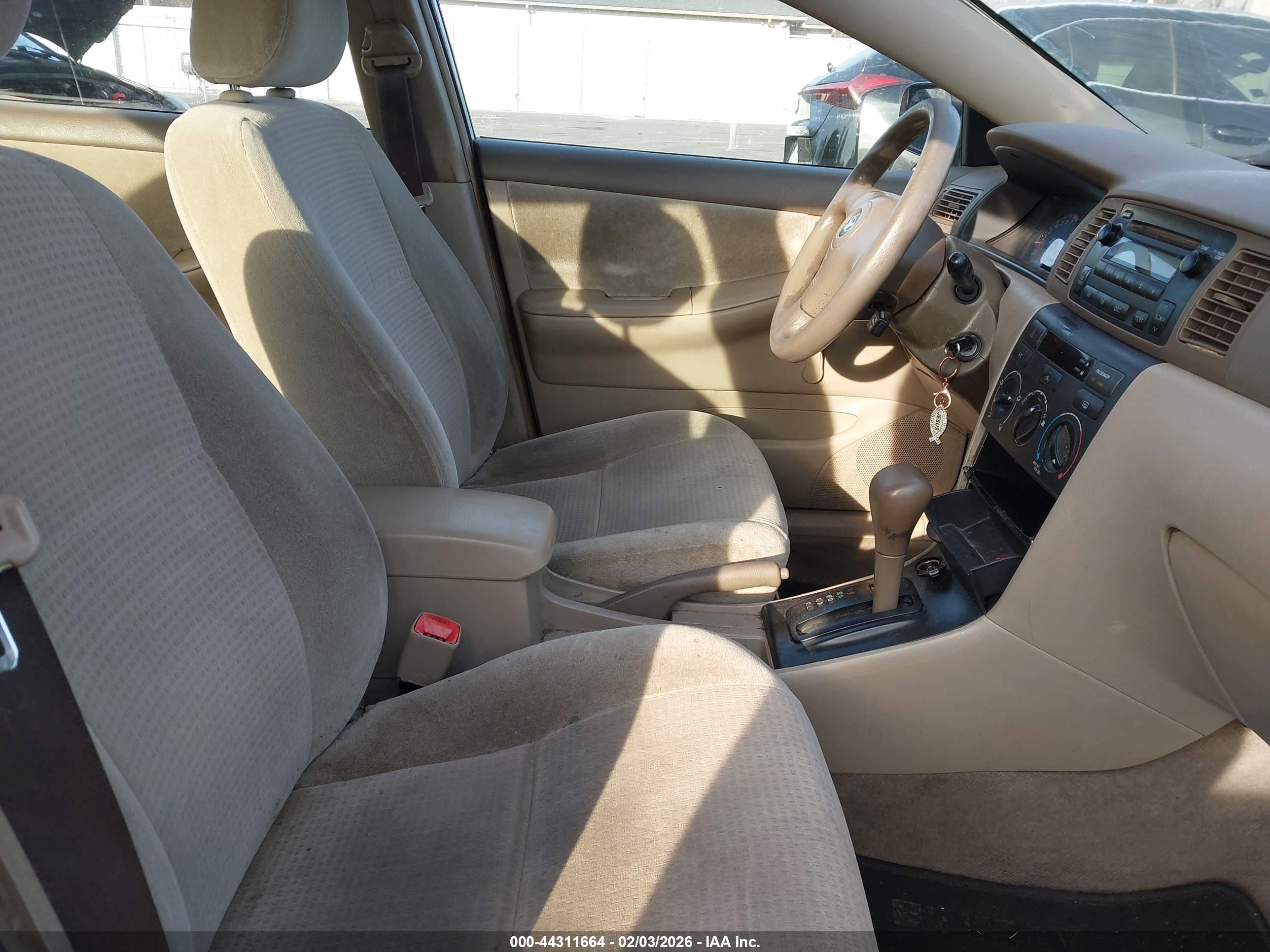 TOYOTA COROLLA image 5