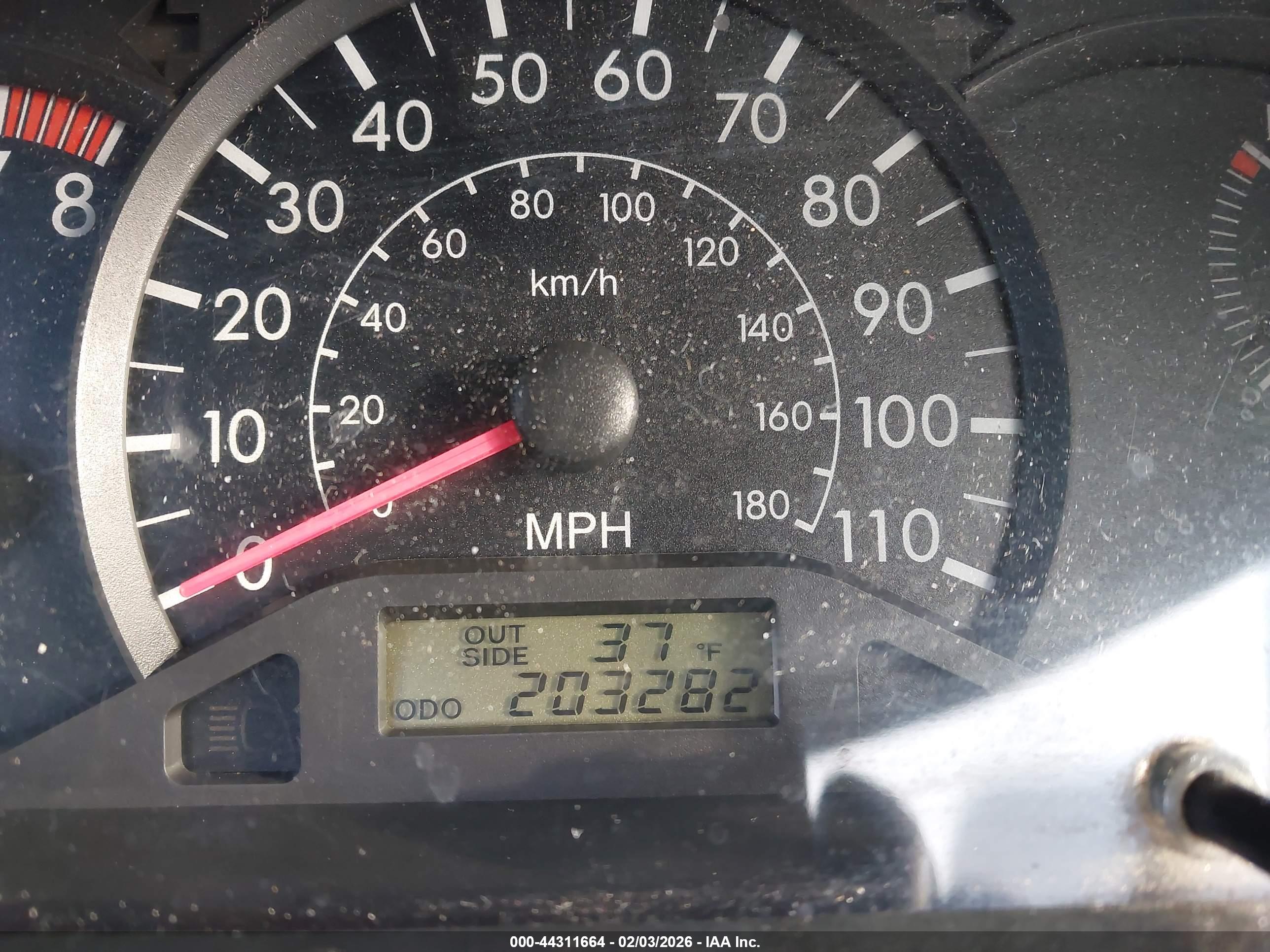 TOYOTA COROLLA image 7