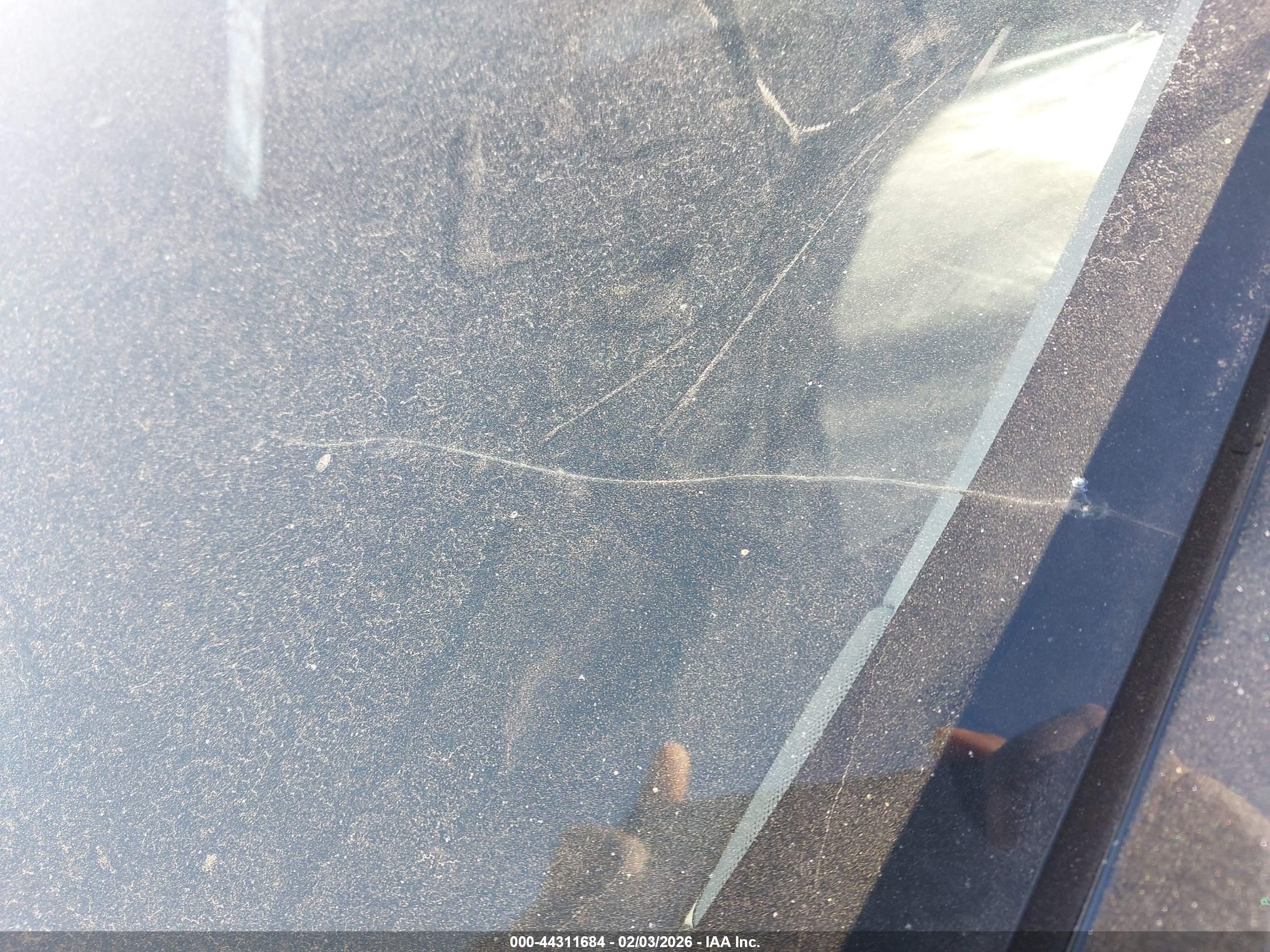 LINCOLN MKT image 6