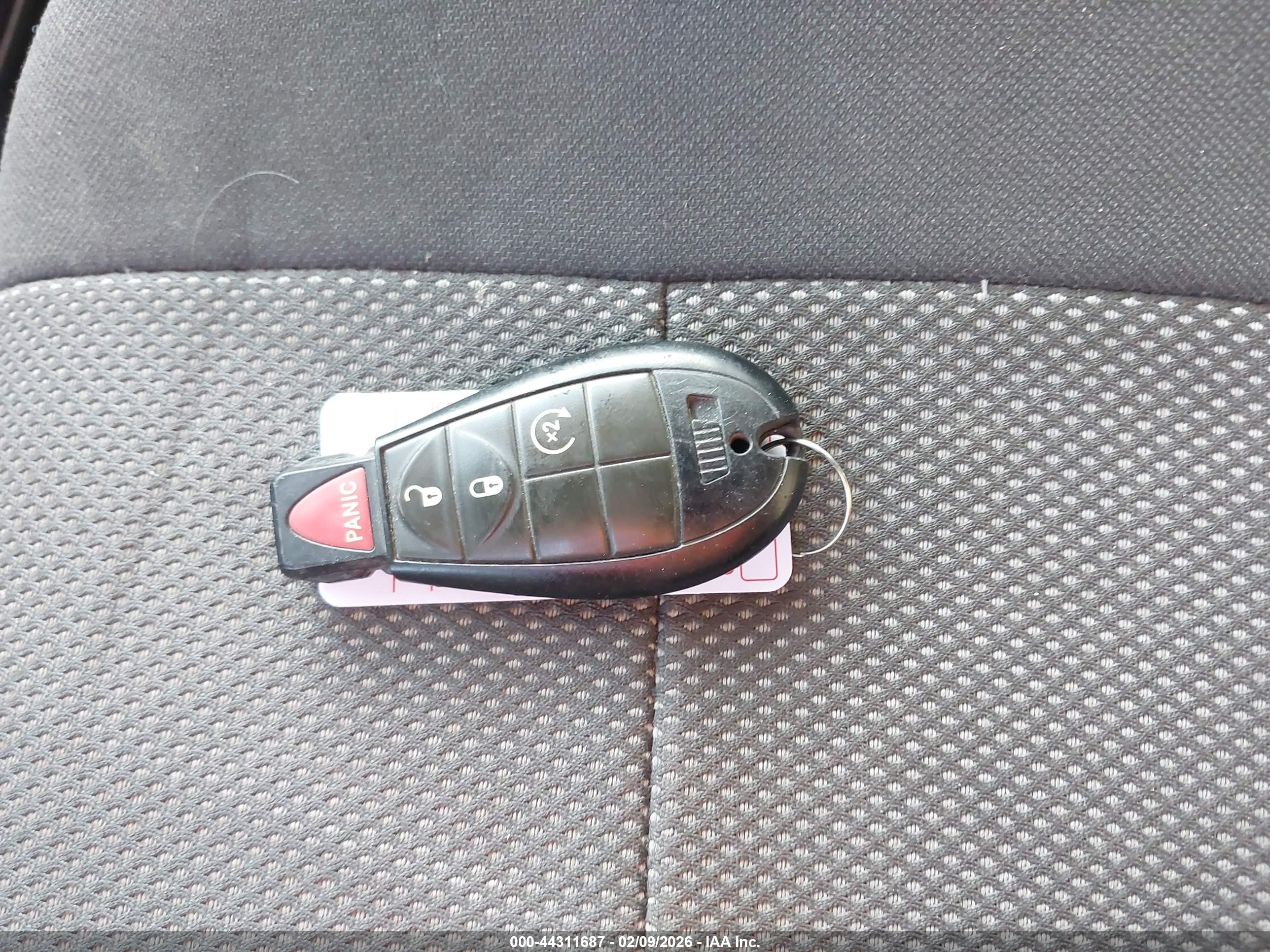 DODGE GRAND image 11