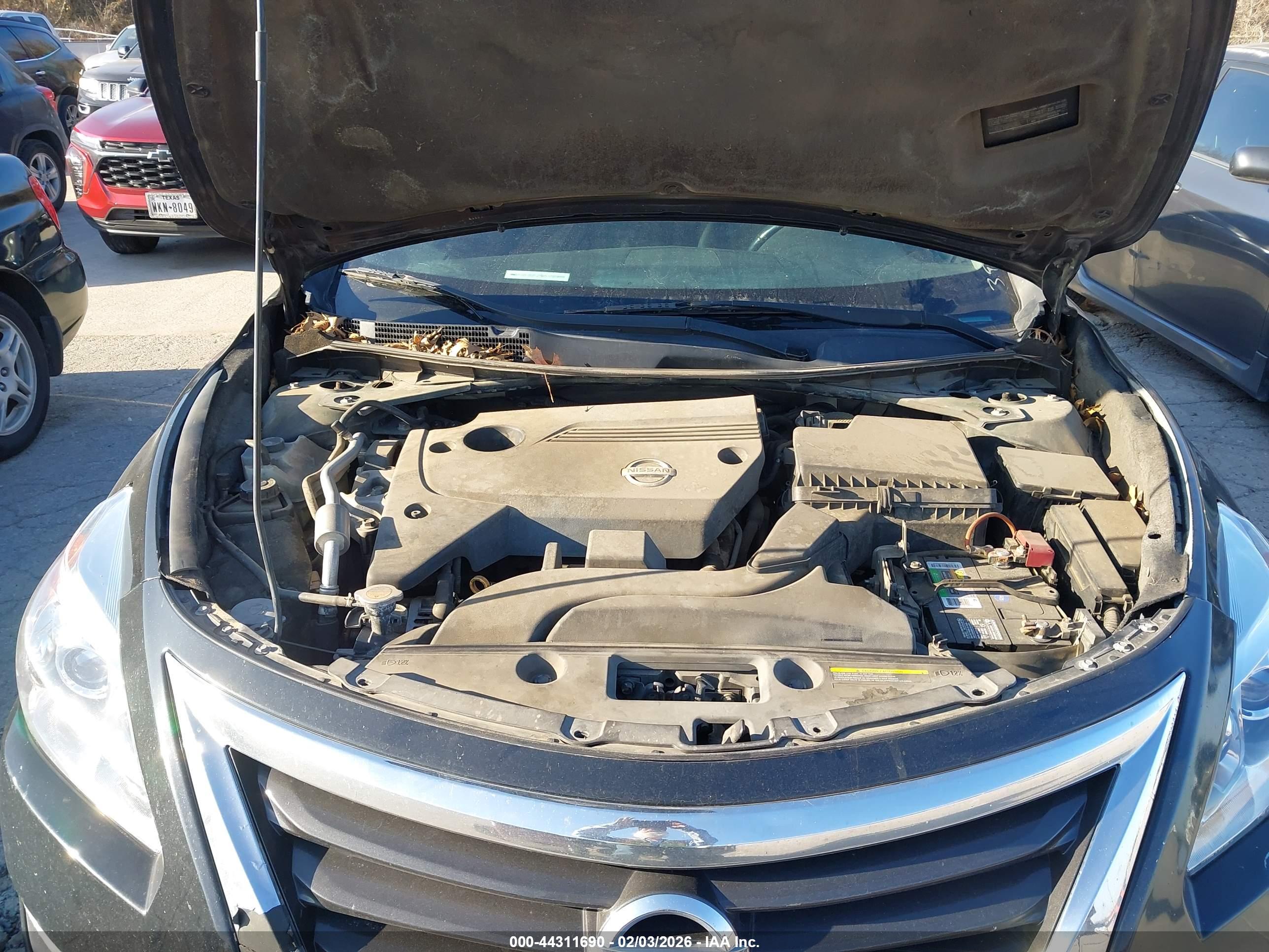 NISSAN ALTIMA image 10