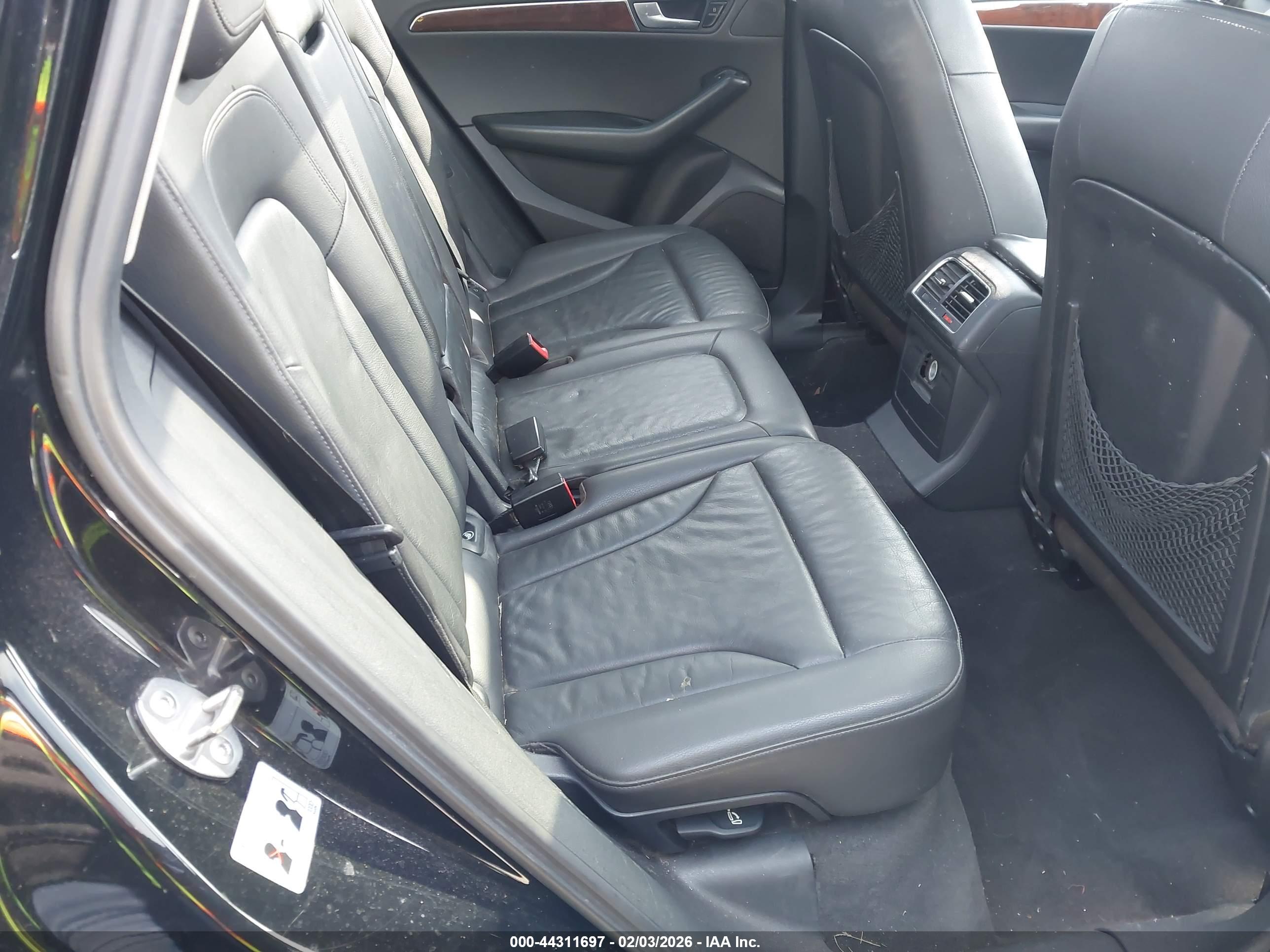 AUDI Q5 image 8