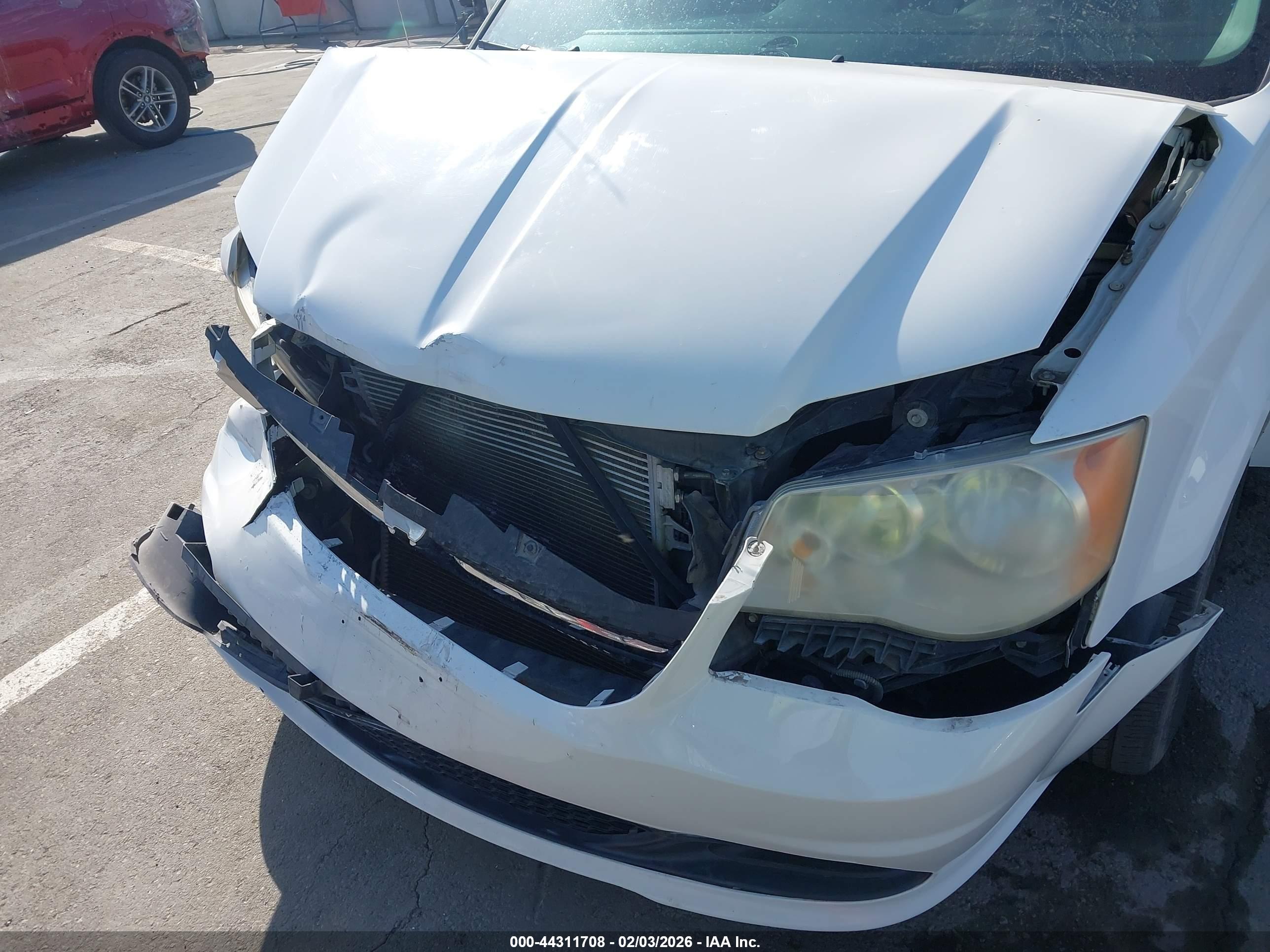 DODGE GRAND image 6
