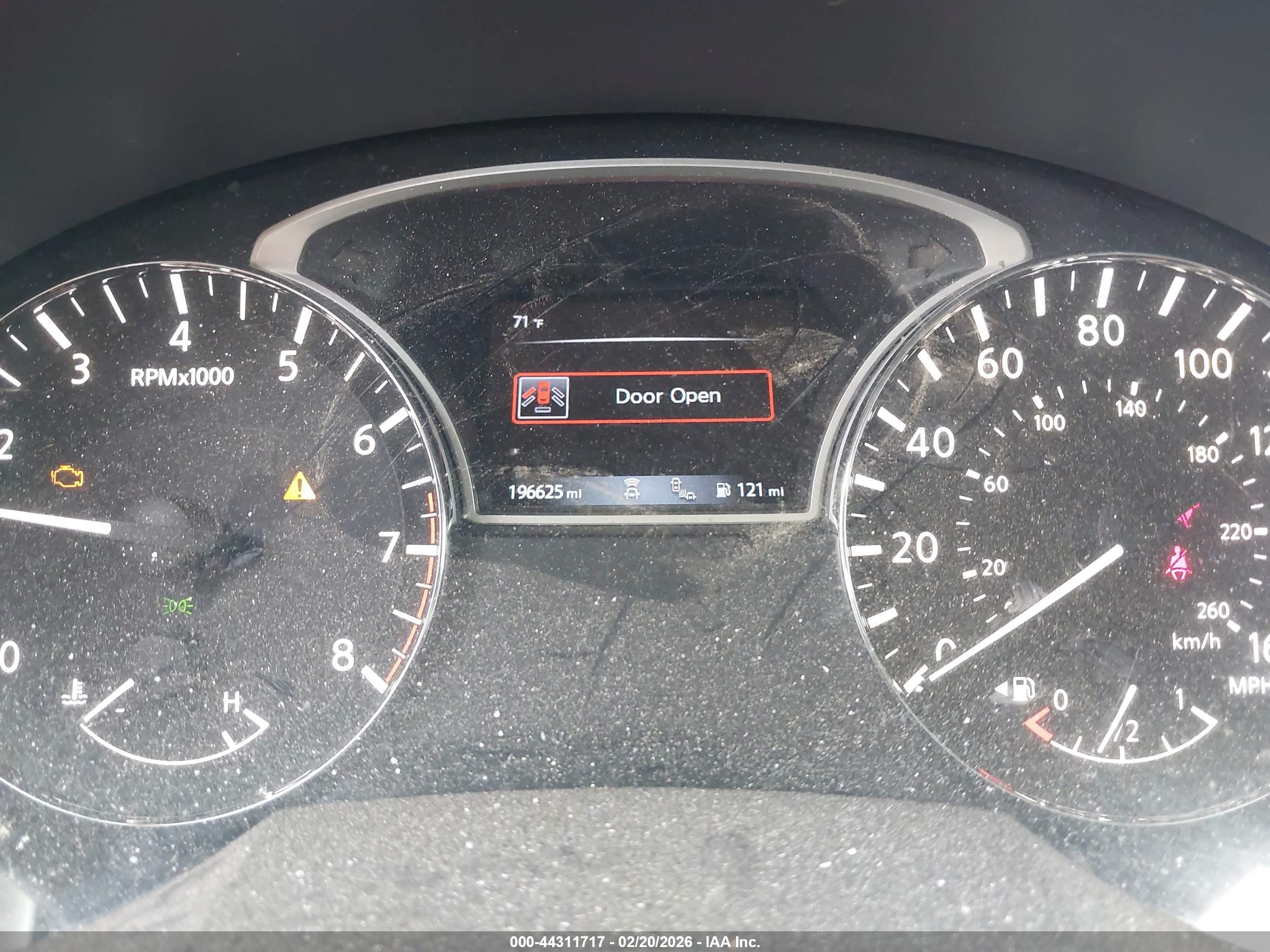 NISSAN ALTIMA image 7