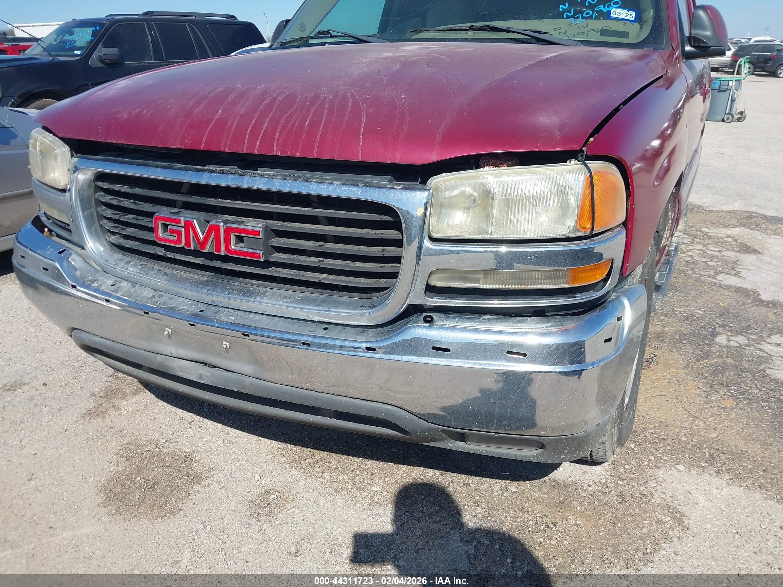 GMC YUKON image 6