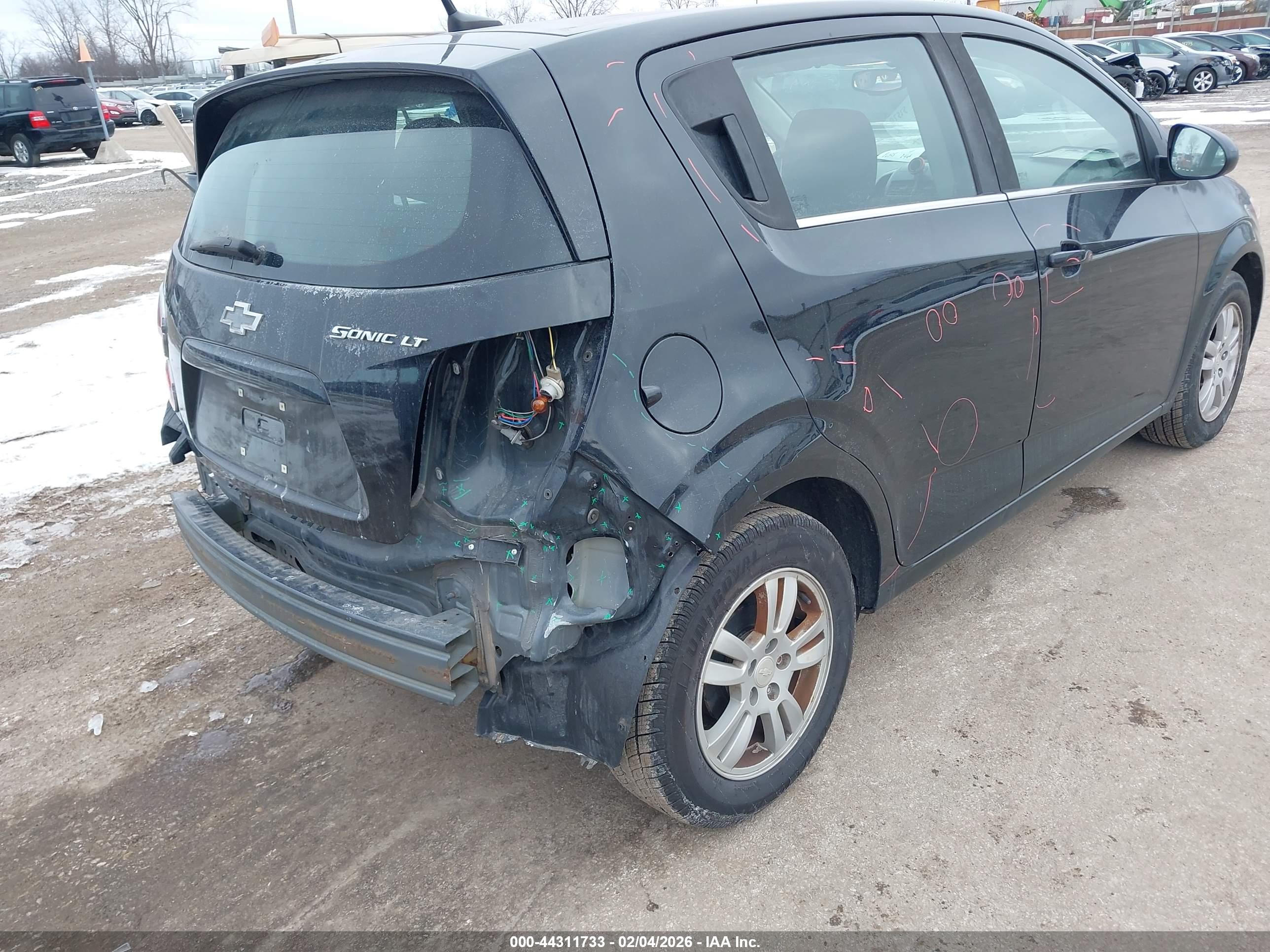 CHEVROLET SONIC image 6