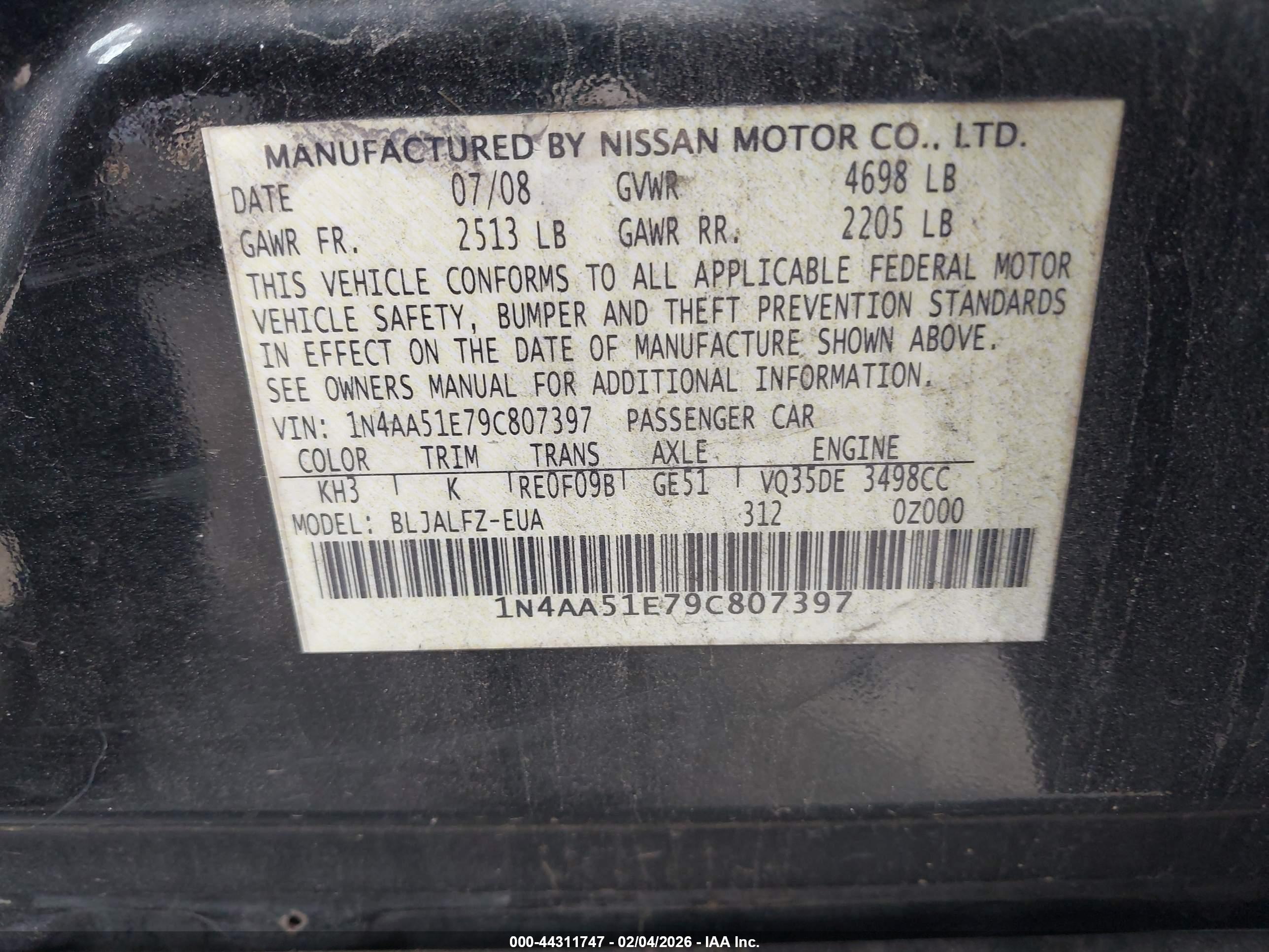 NISSAN MAXIMA image 9
