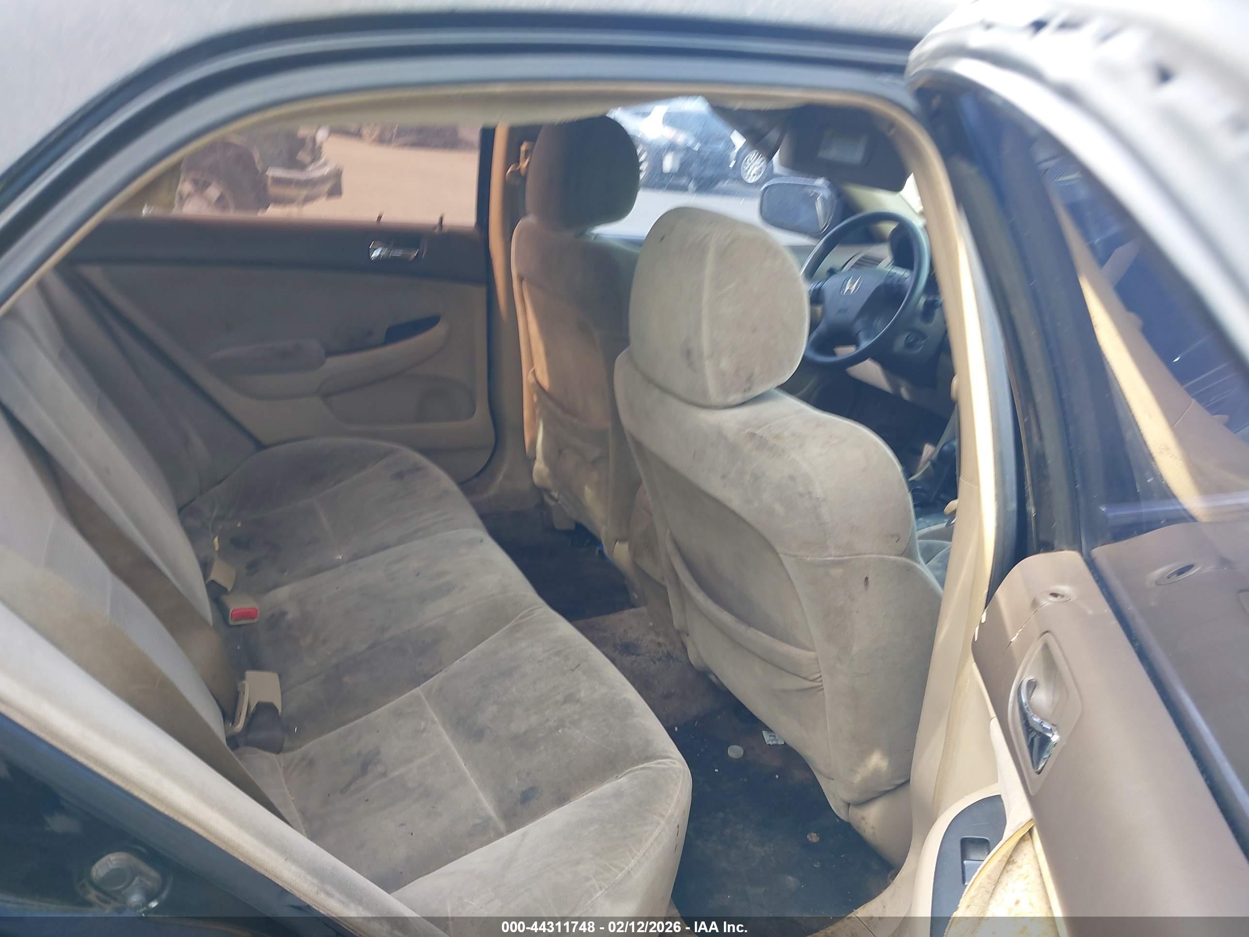 HONDA ACCORD image 8