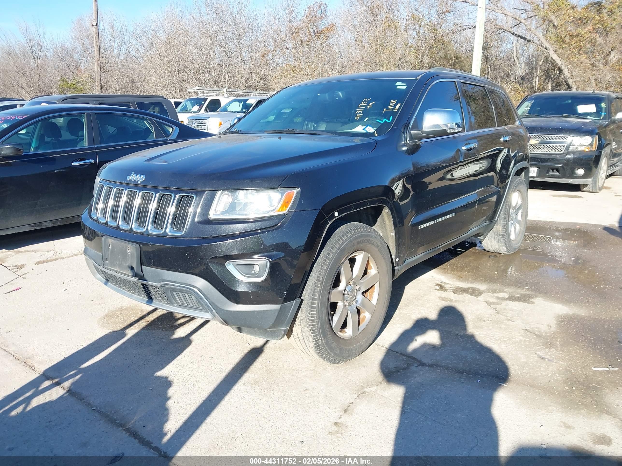 JEEP GRAND image 2
