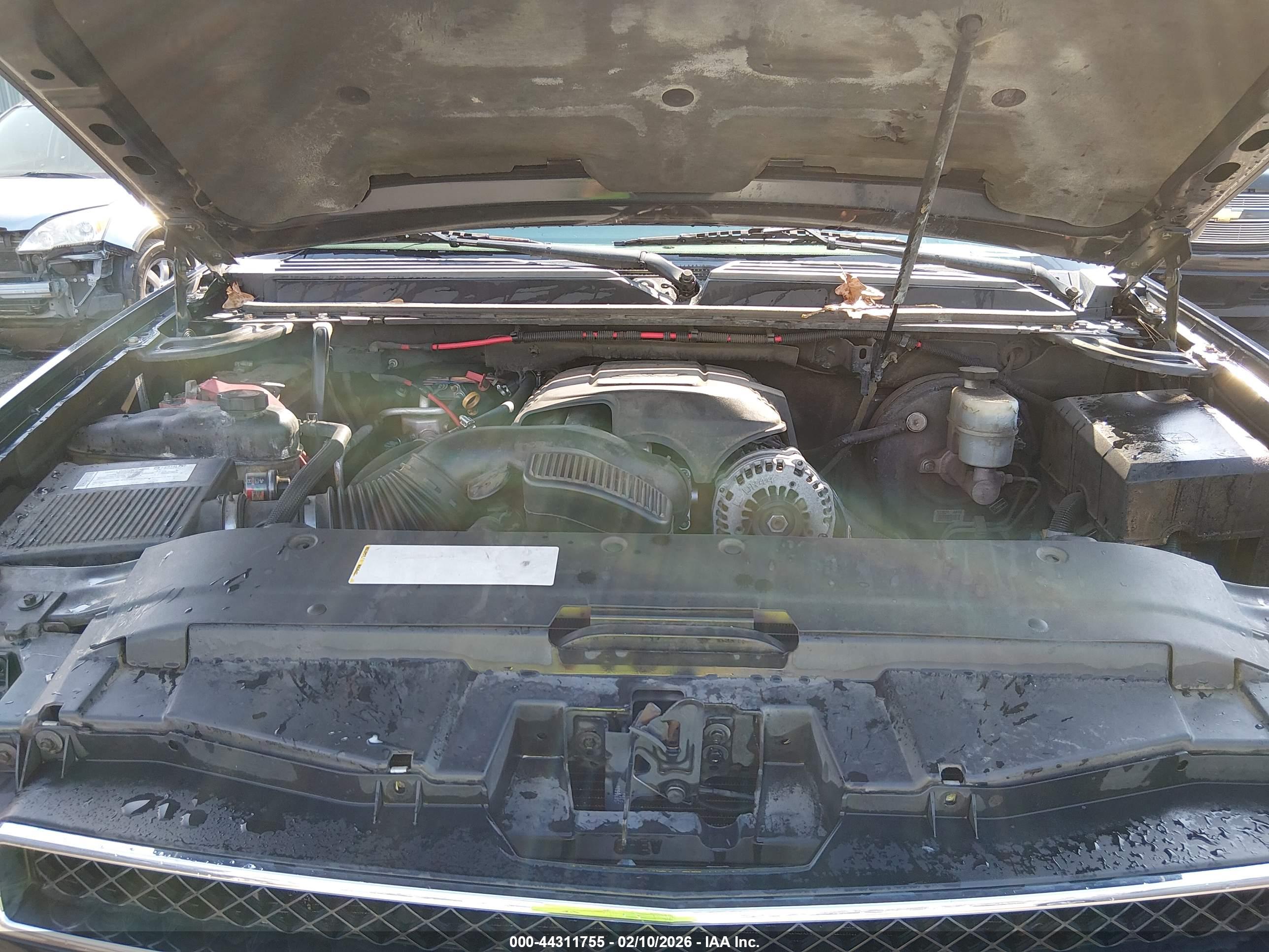 CHEVROLET TAHOE image 10