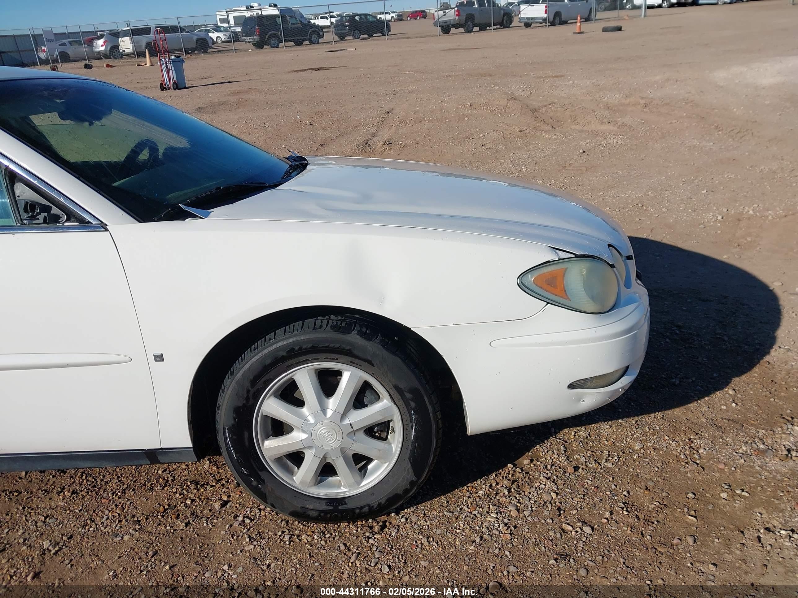 BUICK LACROSSE image 6
