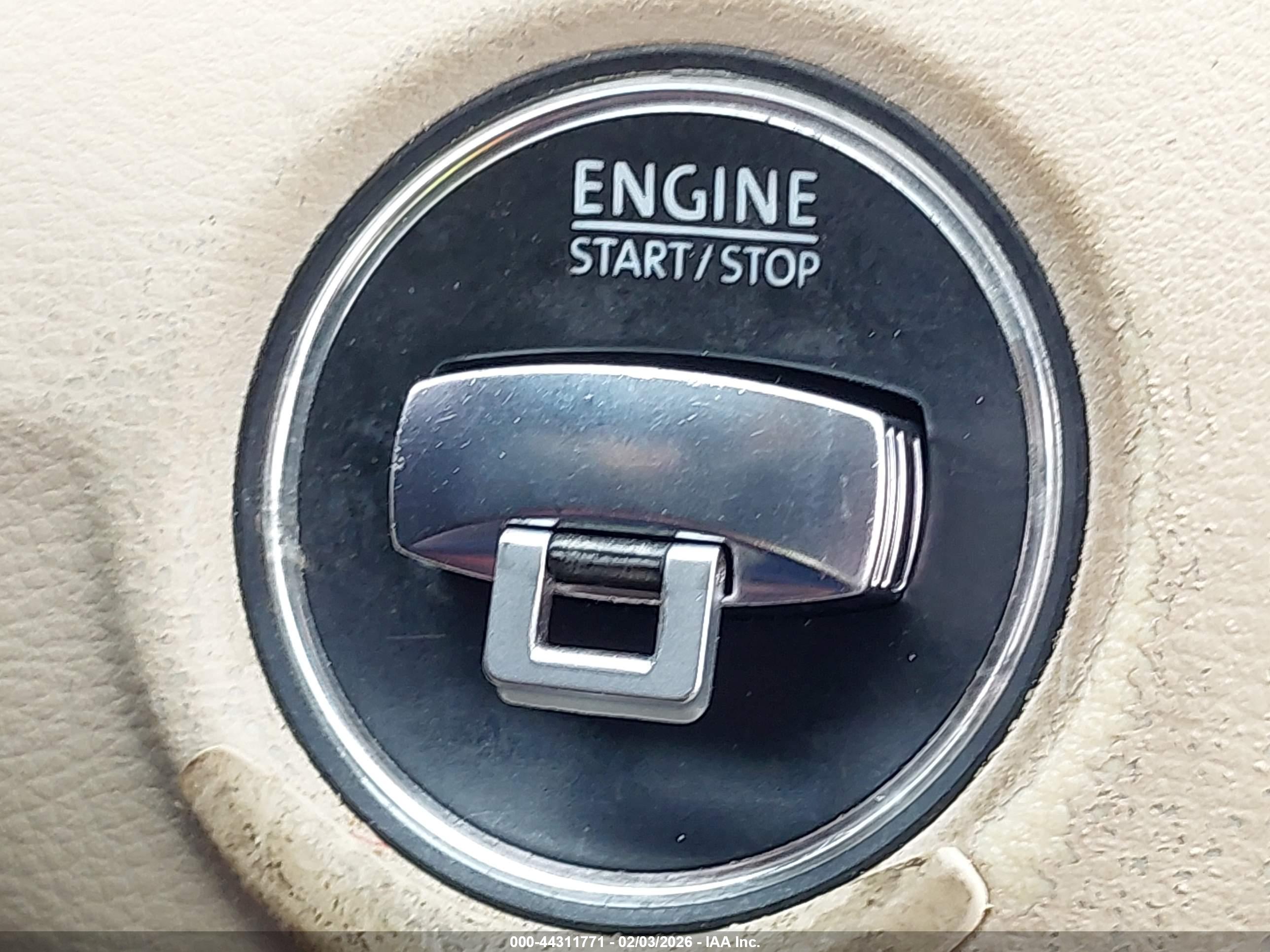 VOLKSWAGEN CC image 11