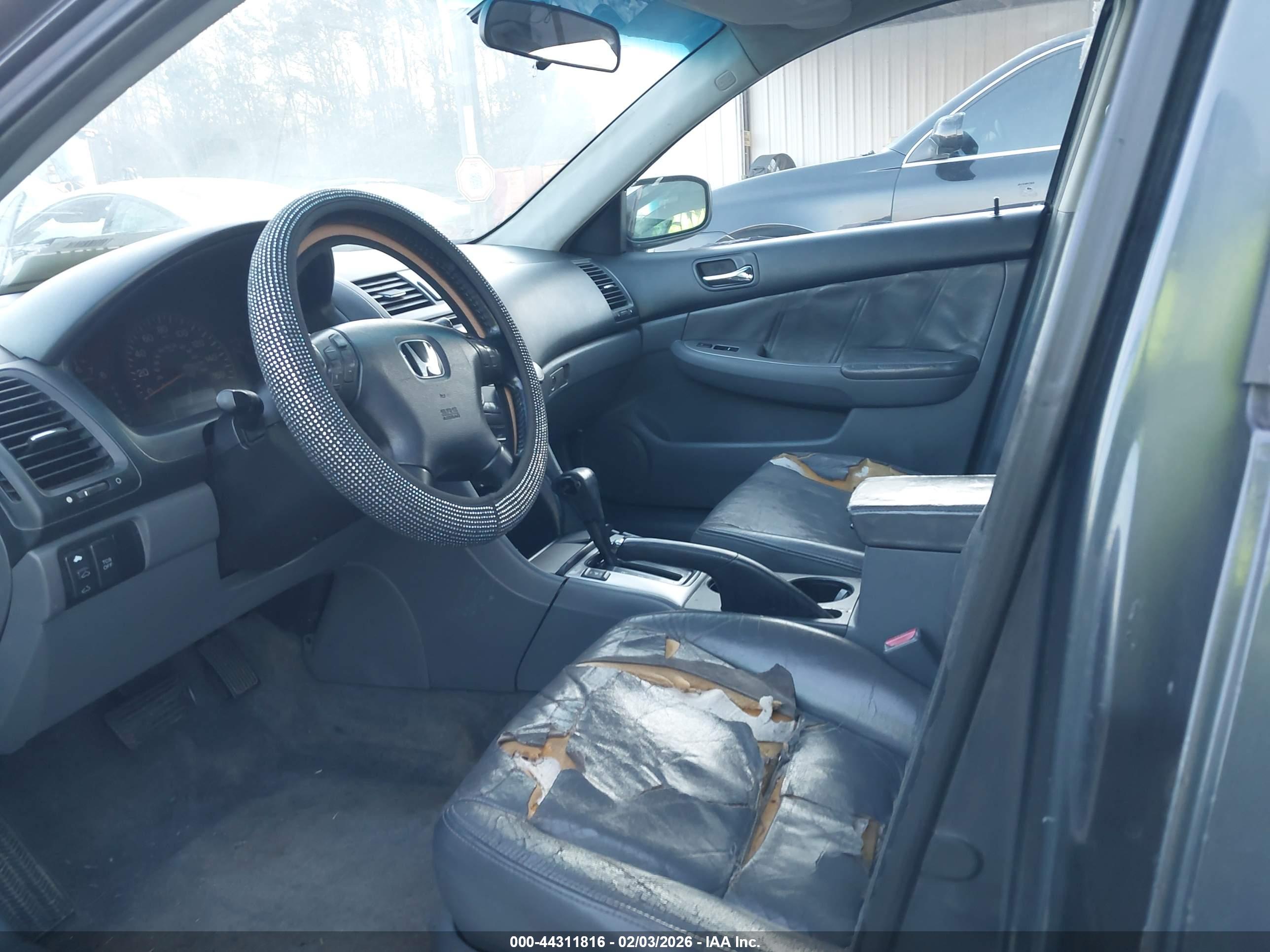 HONDA ACCORD image 5