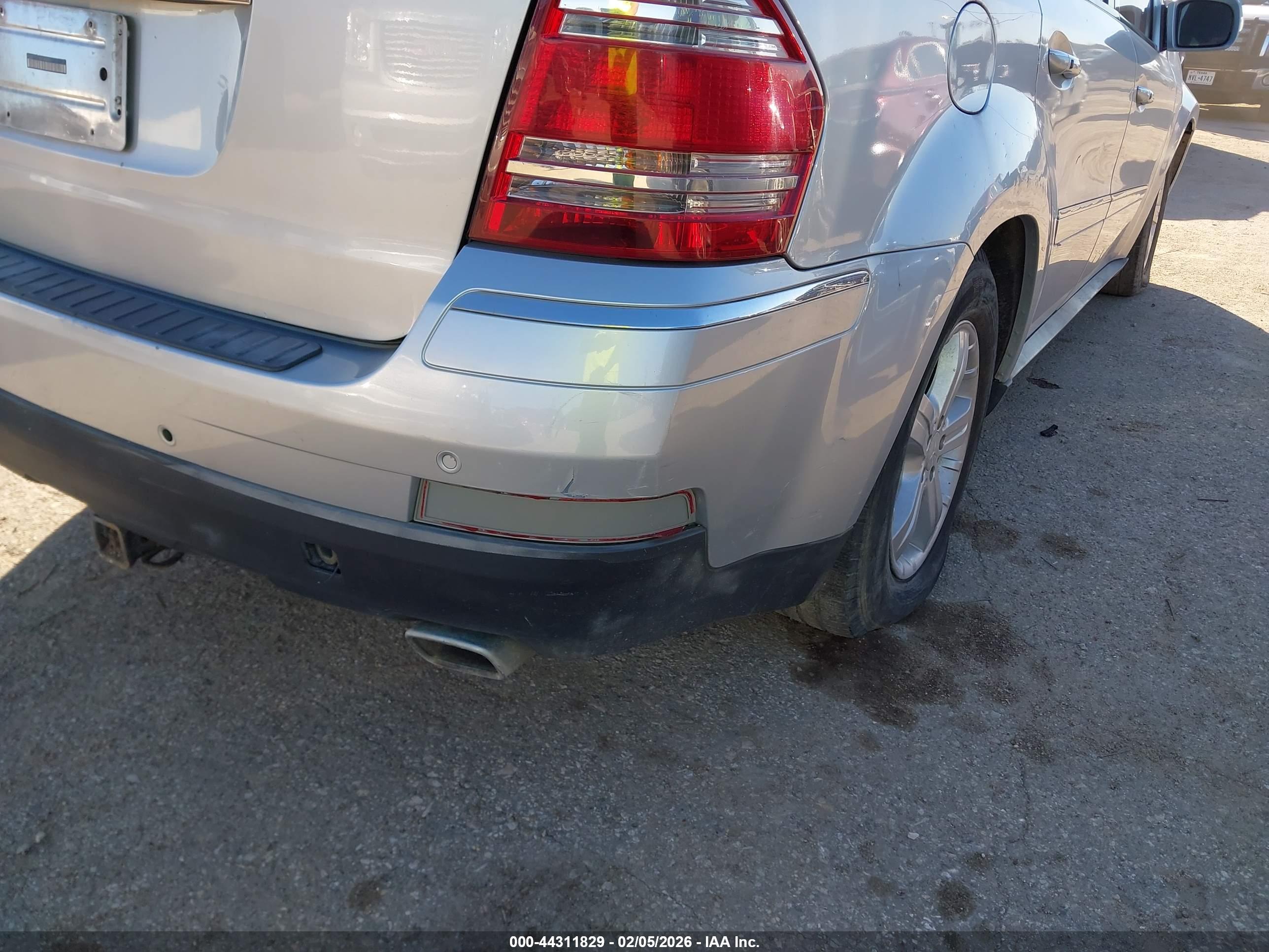 MERCEDES-BENZ GL image 6