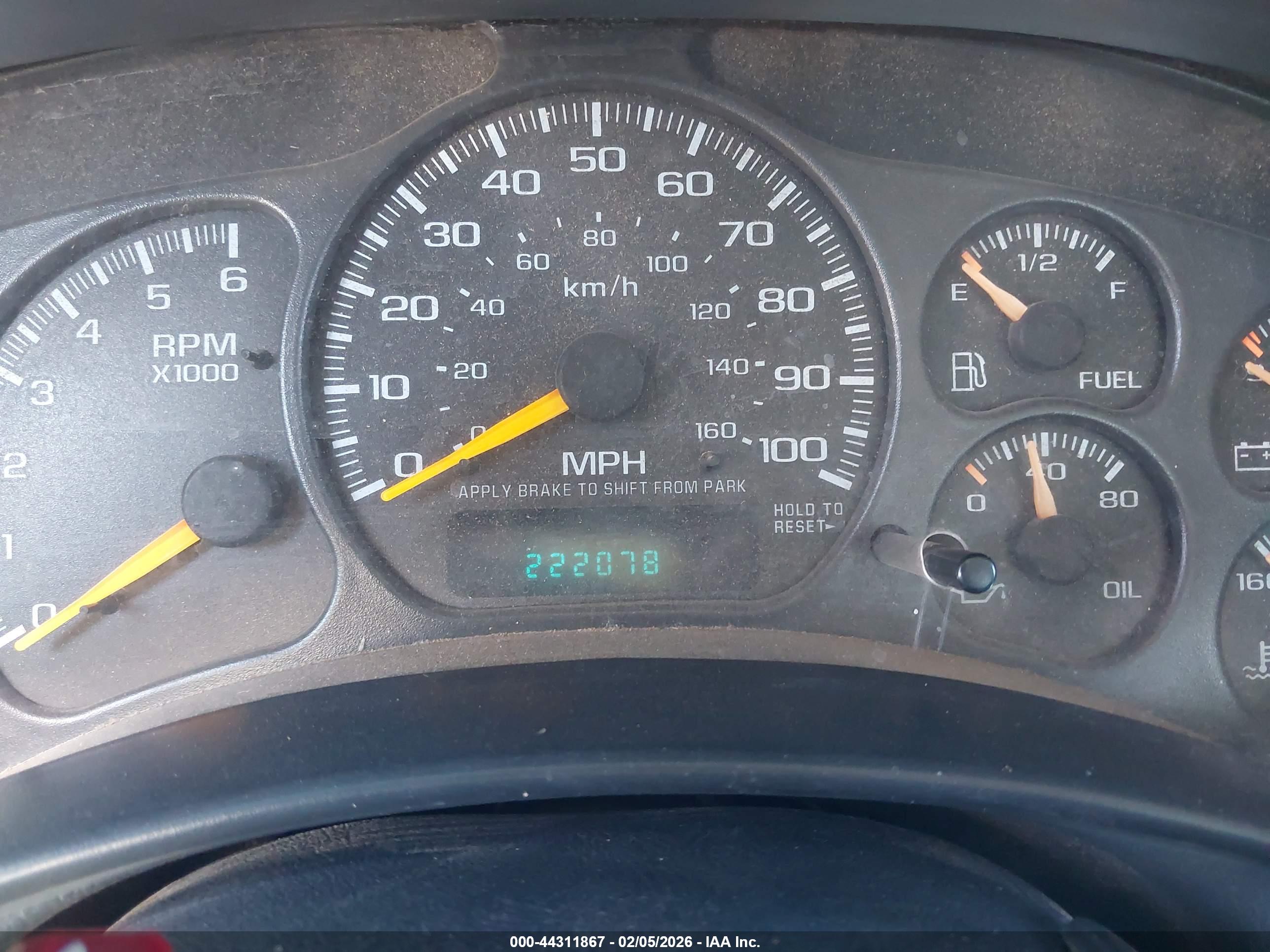 CHEVROLET SILVERADO image 7