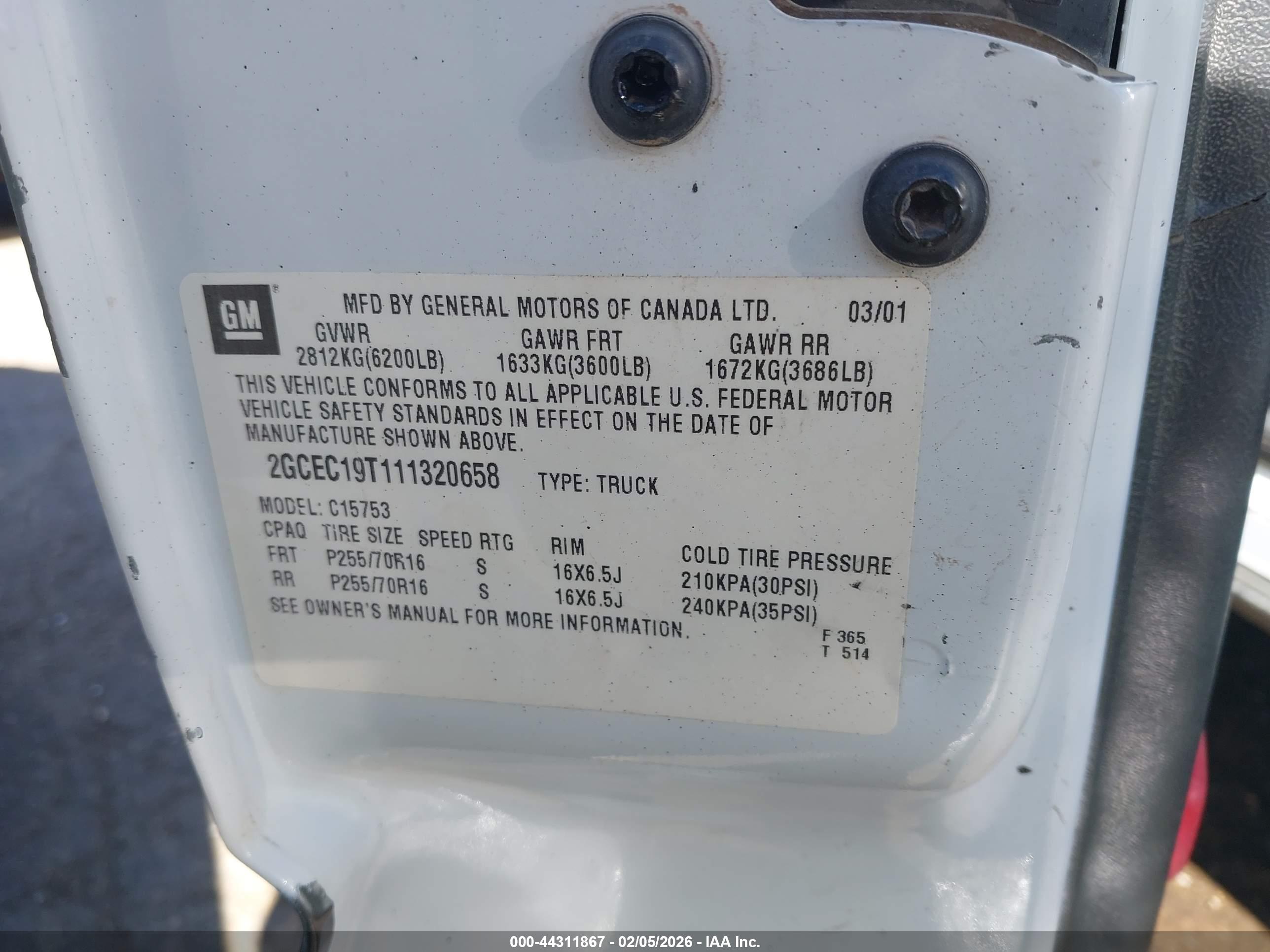 CHEVROLET SILVERADO image 9