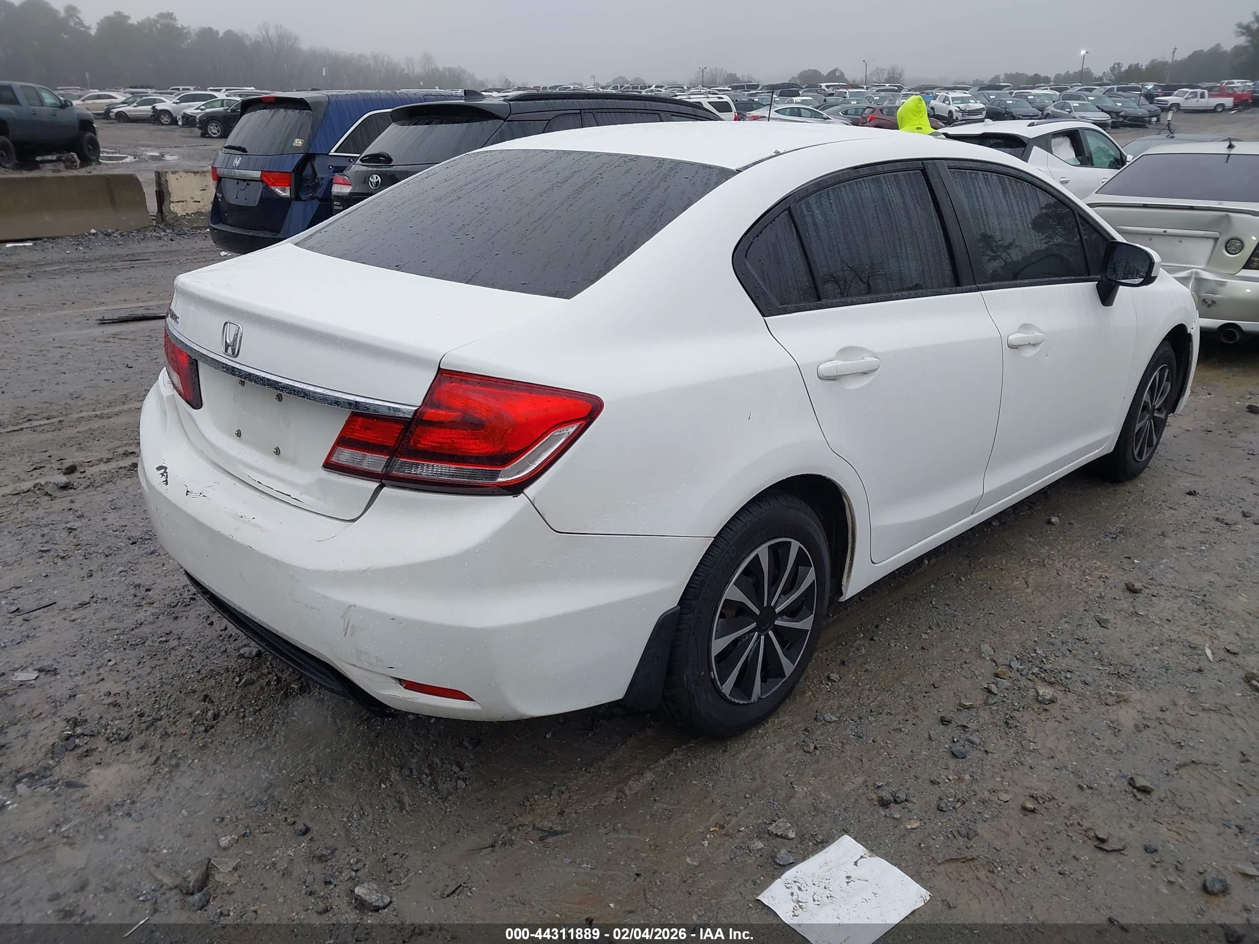 HONDA CIVIC image 4