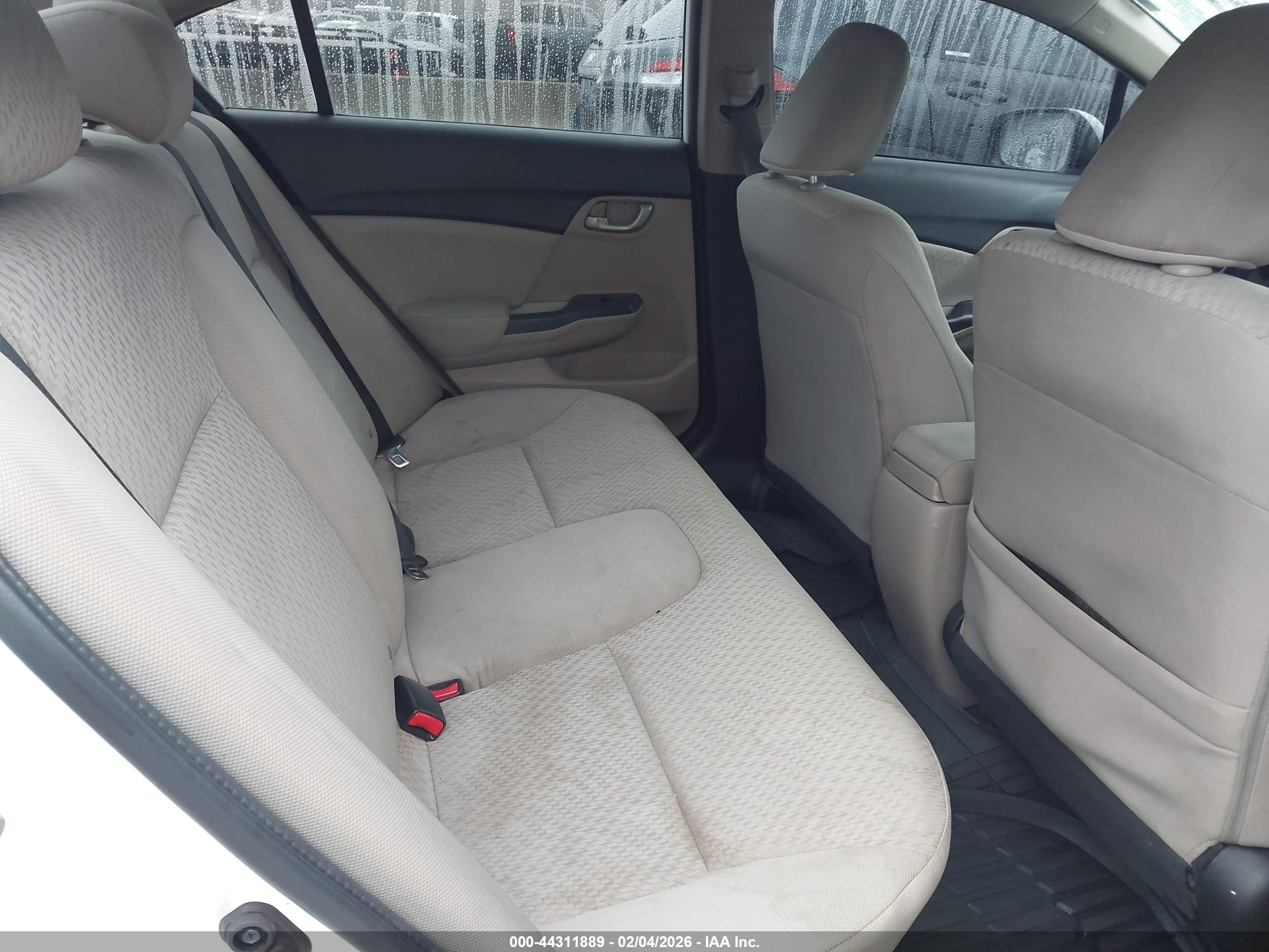 HONDA CIVIC image 8