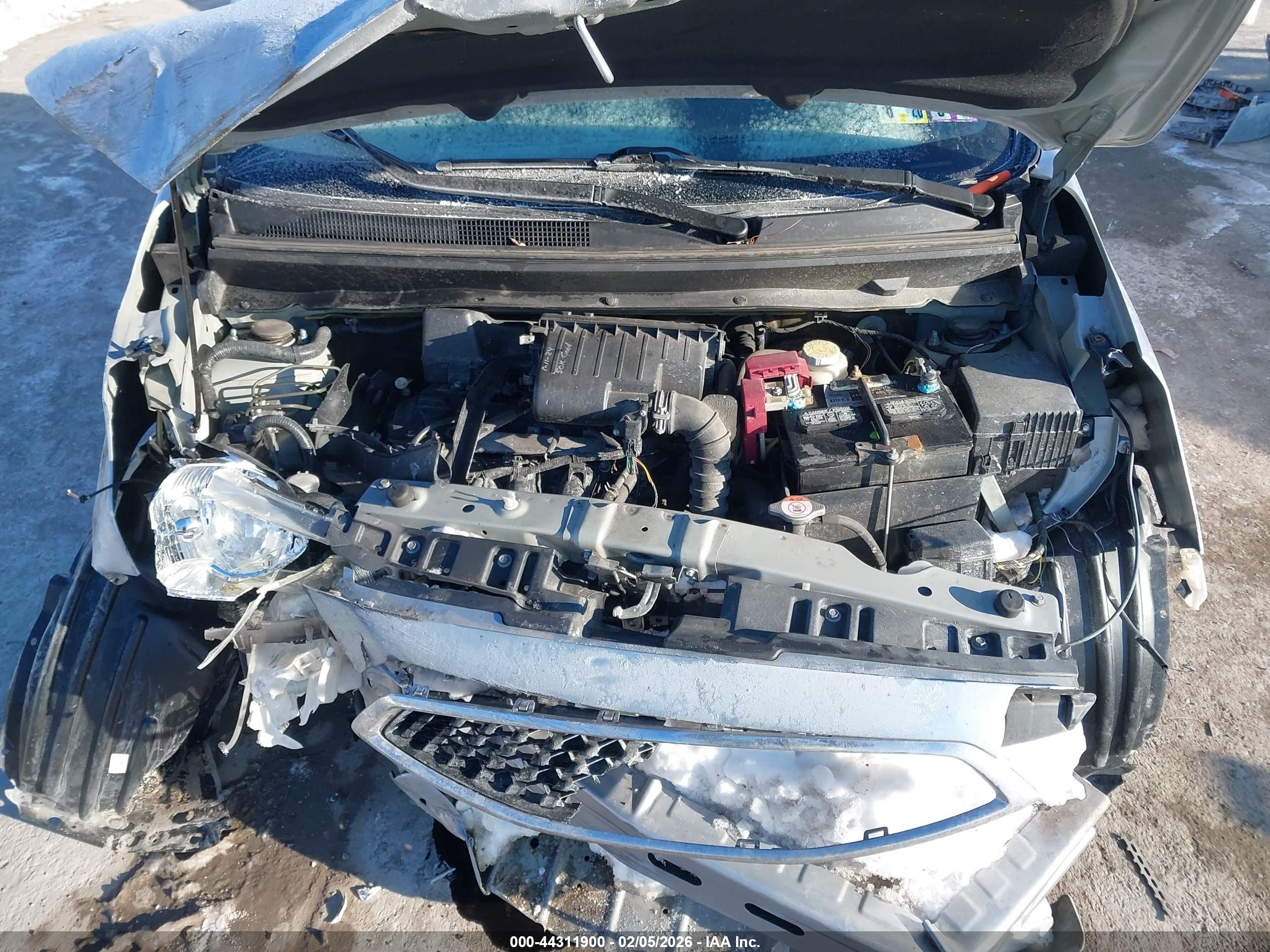 MITSUBISHI MIRAGE image 10