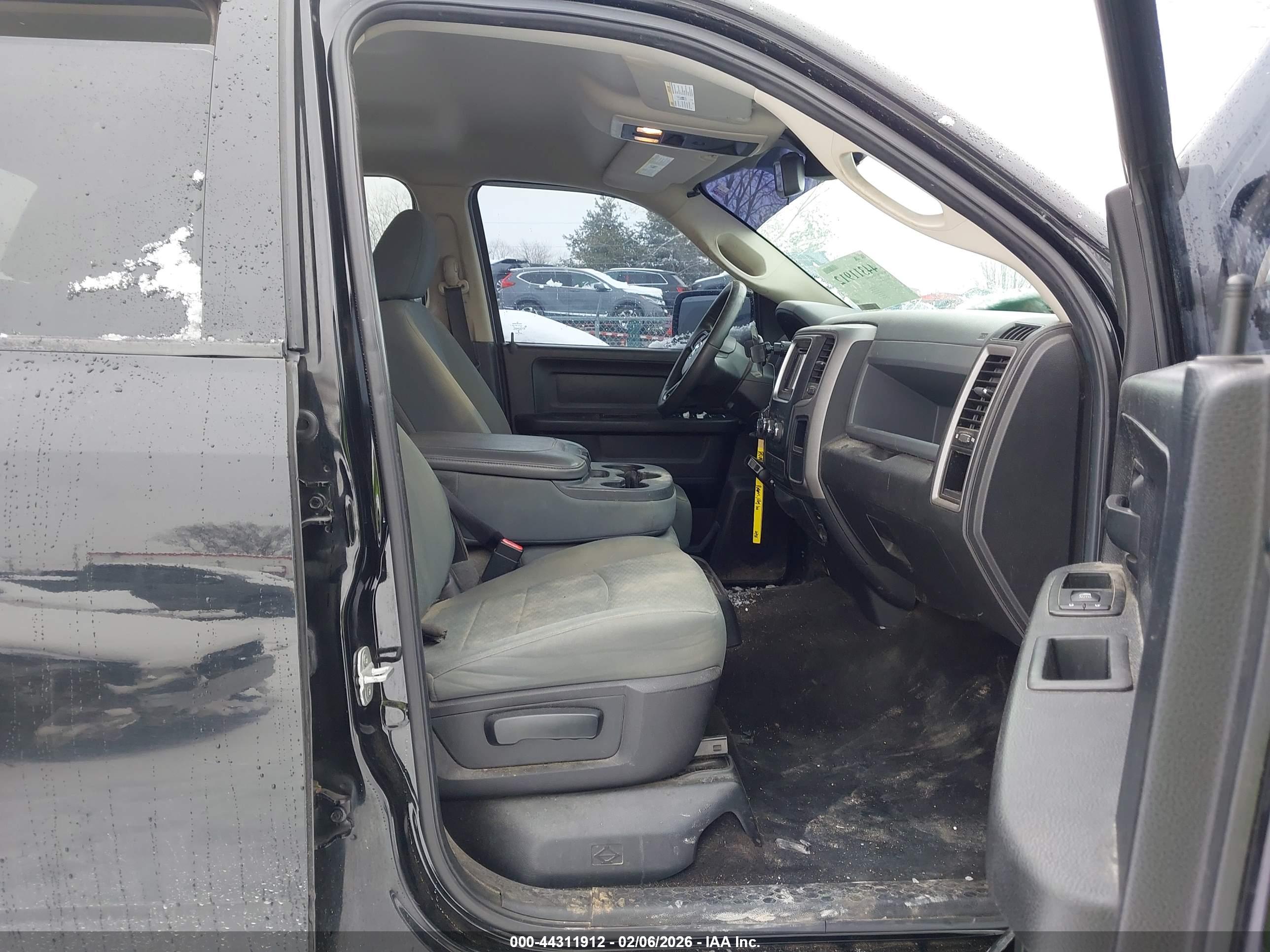 RAM 1500 image 5