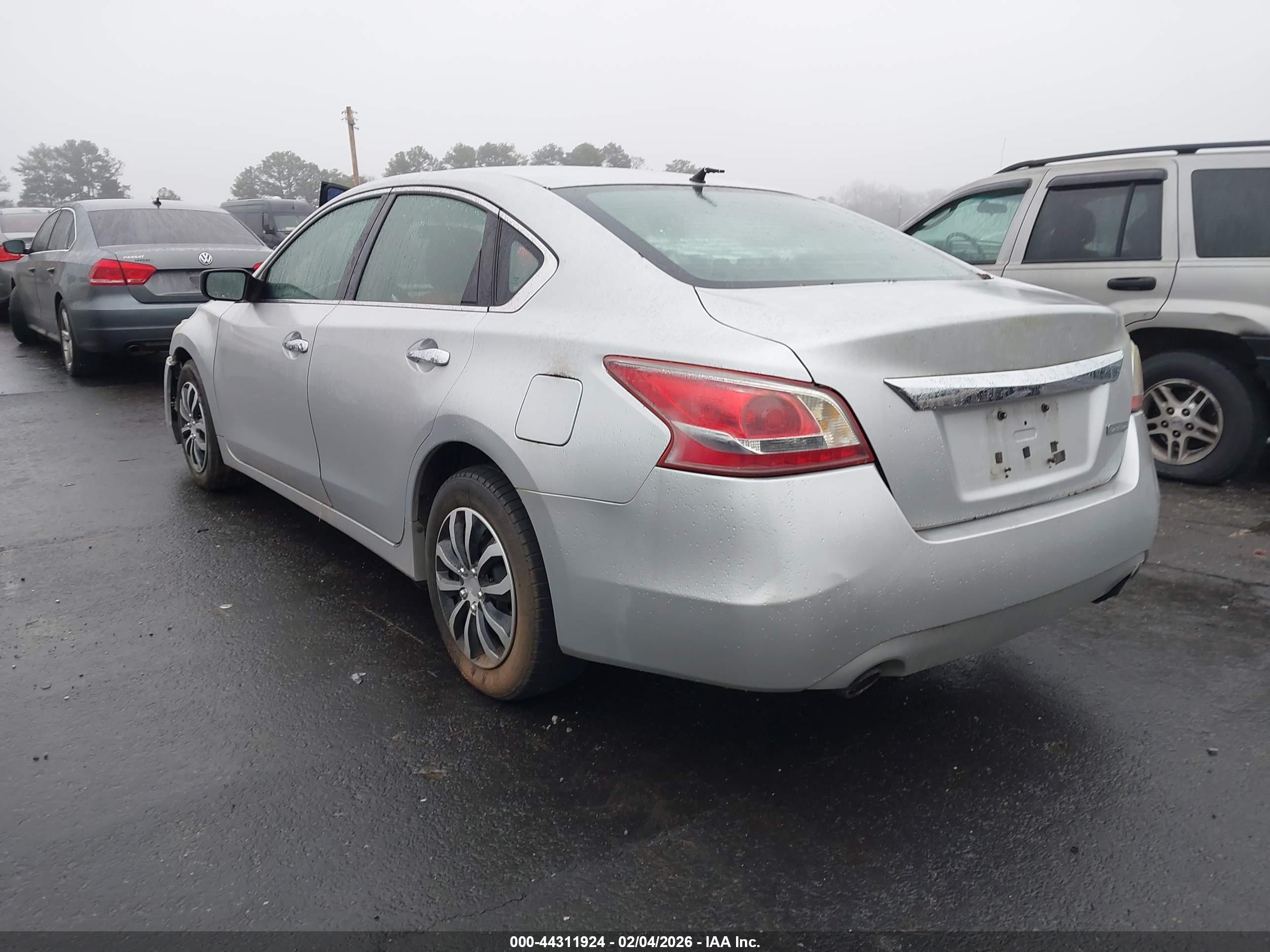 NISSAN ALTIMA image 3