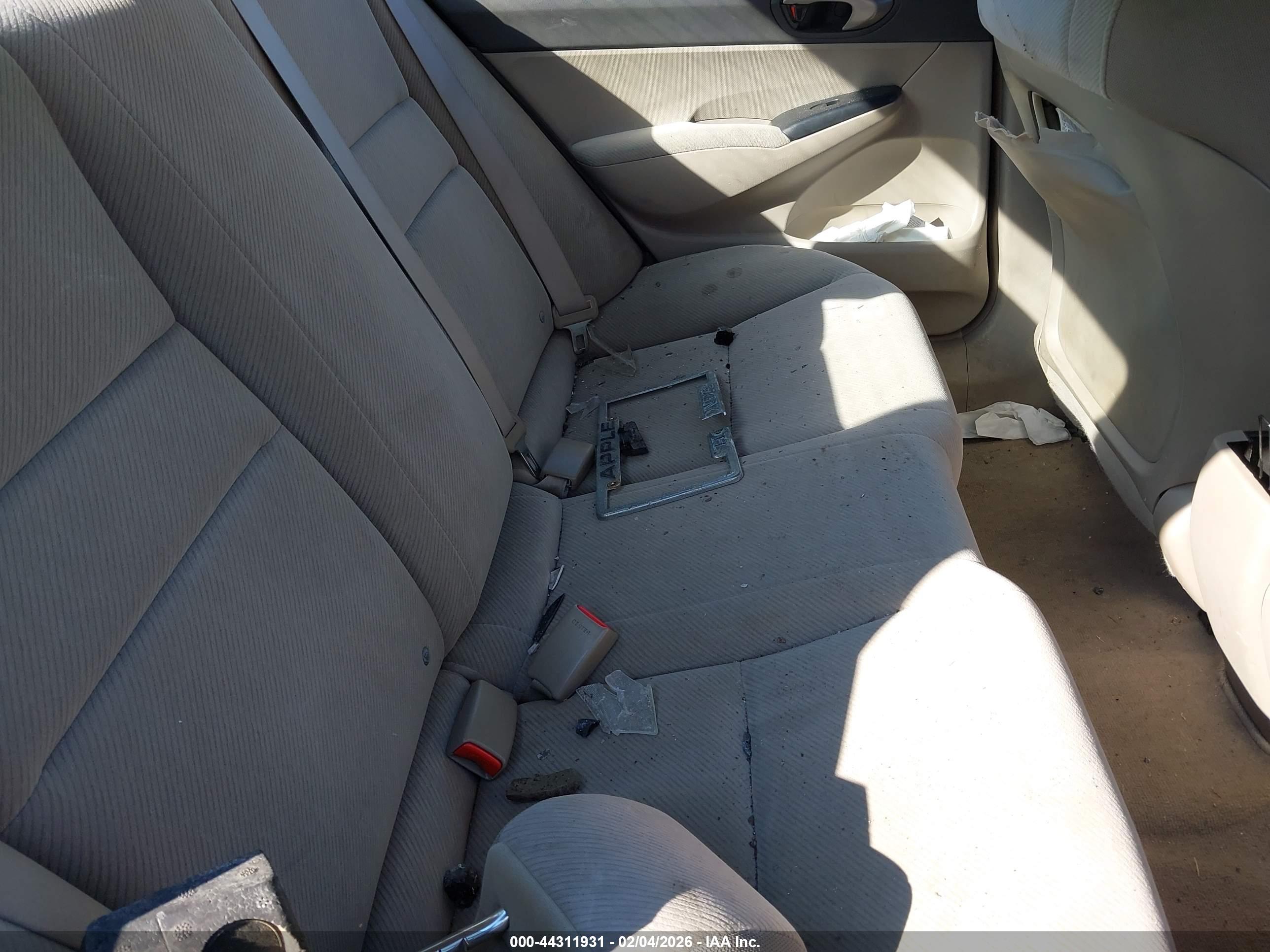 HONDA CIVIC image 8