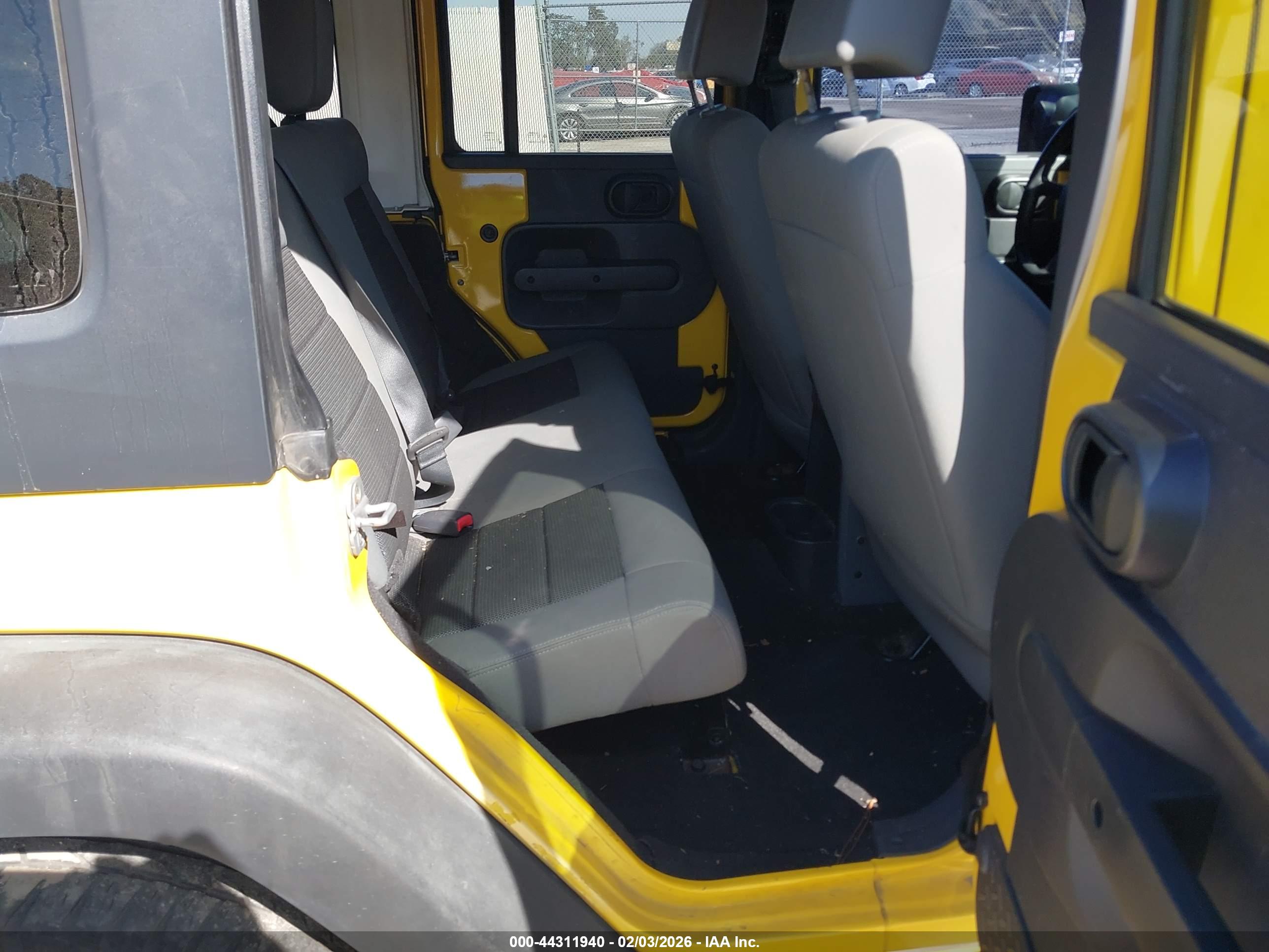 JEEP WRANGLER image 8