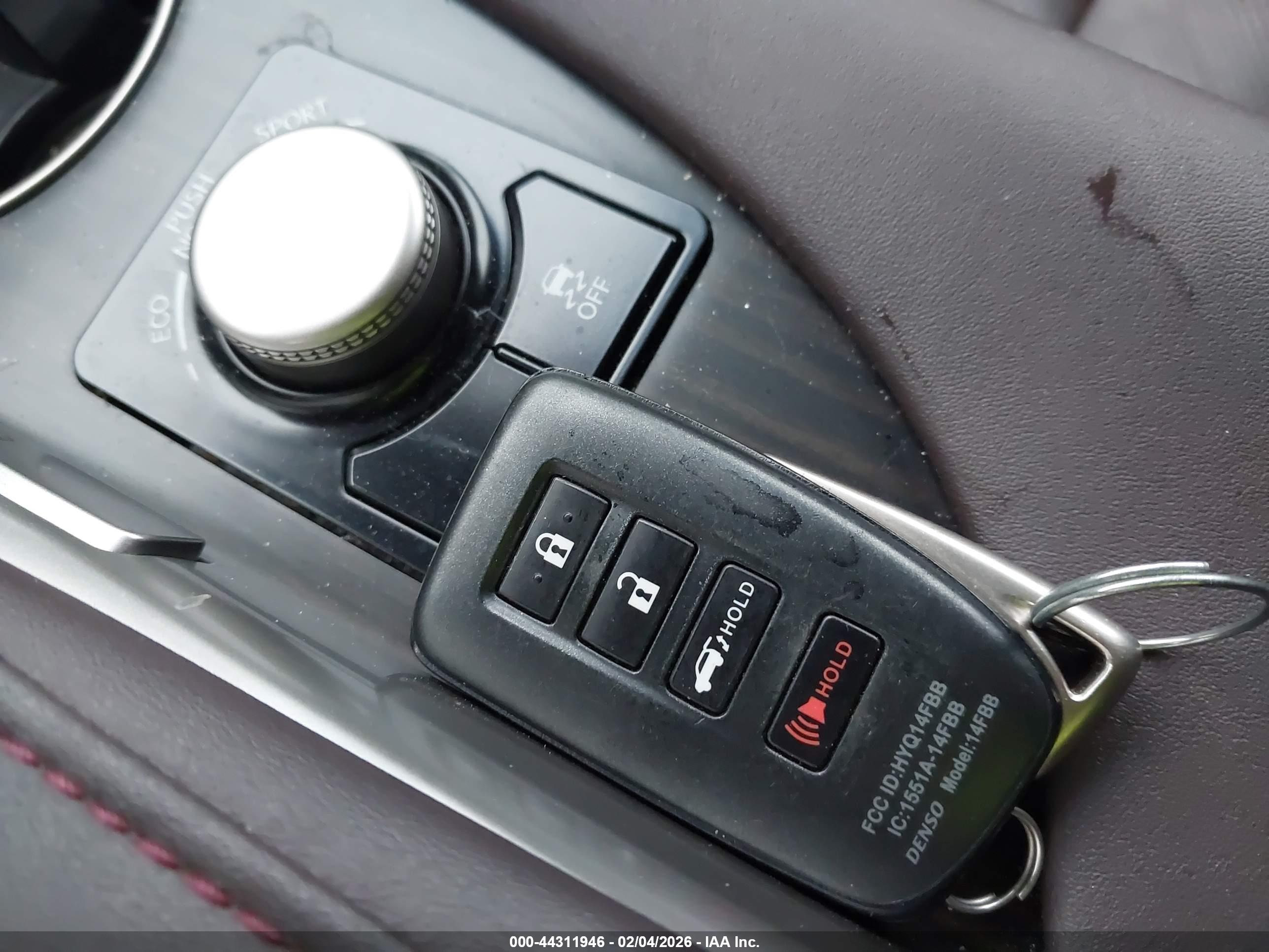 LEXUS RX image 11