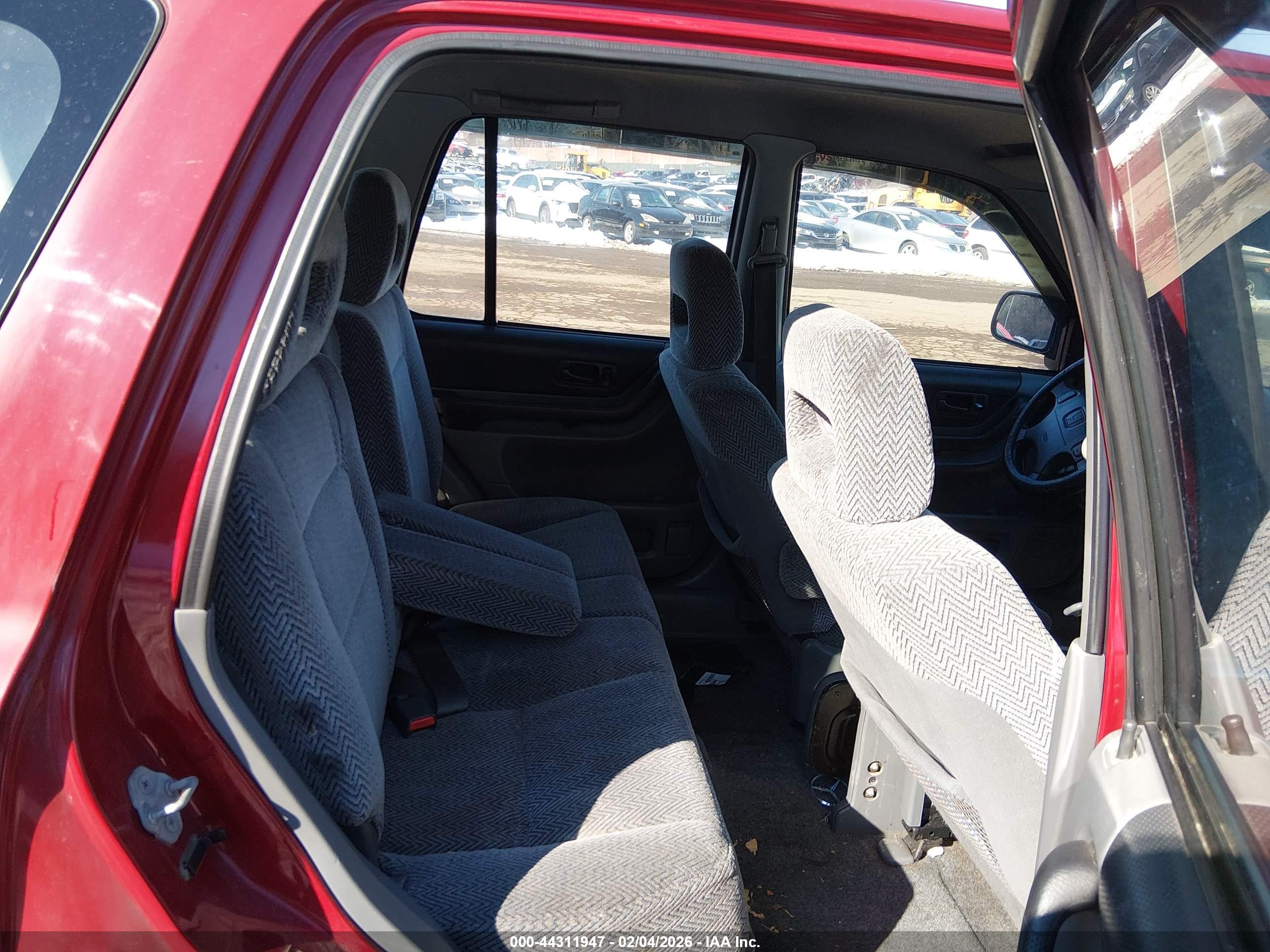 HONDA CR-V image 8