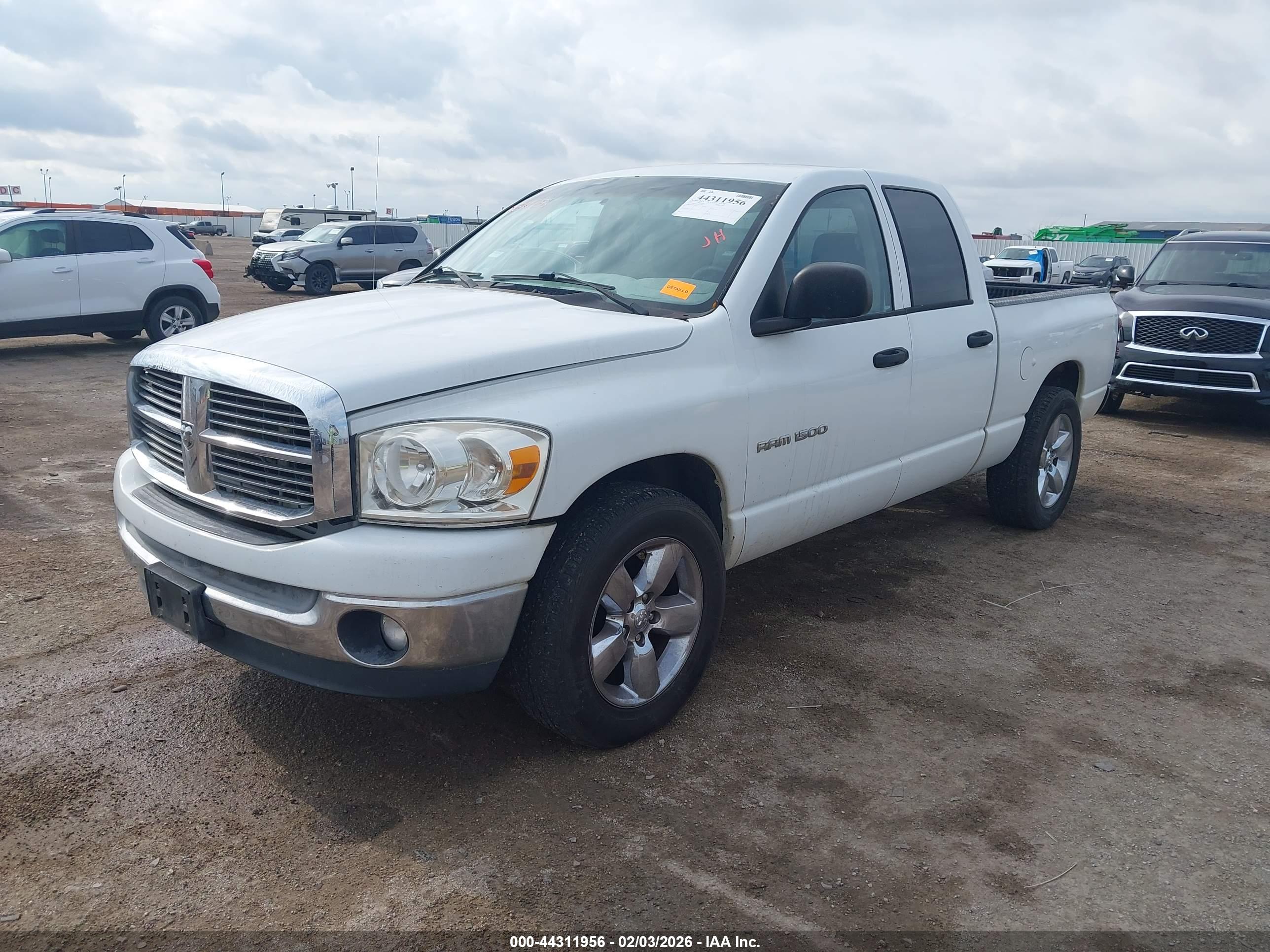 DODGE RAM image 2