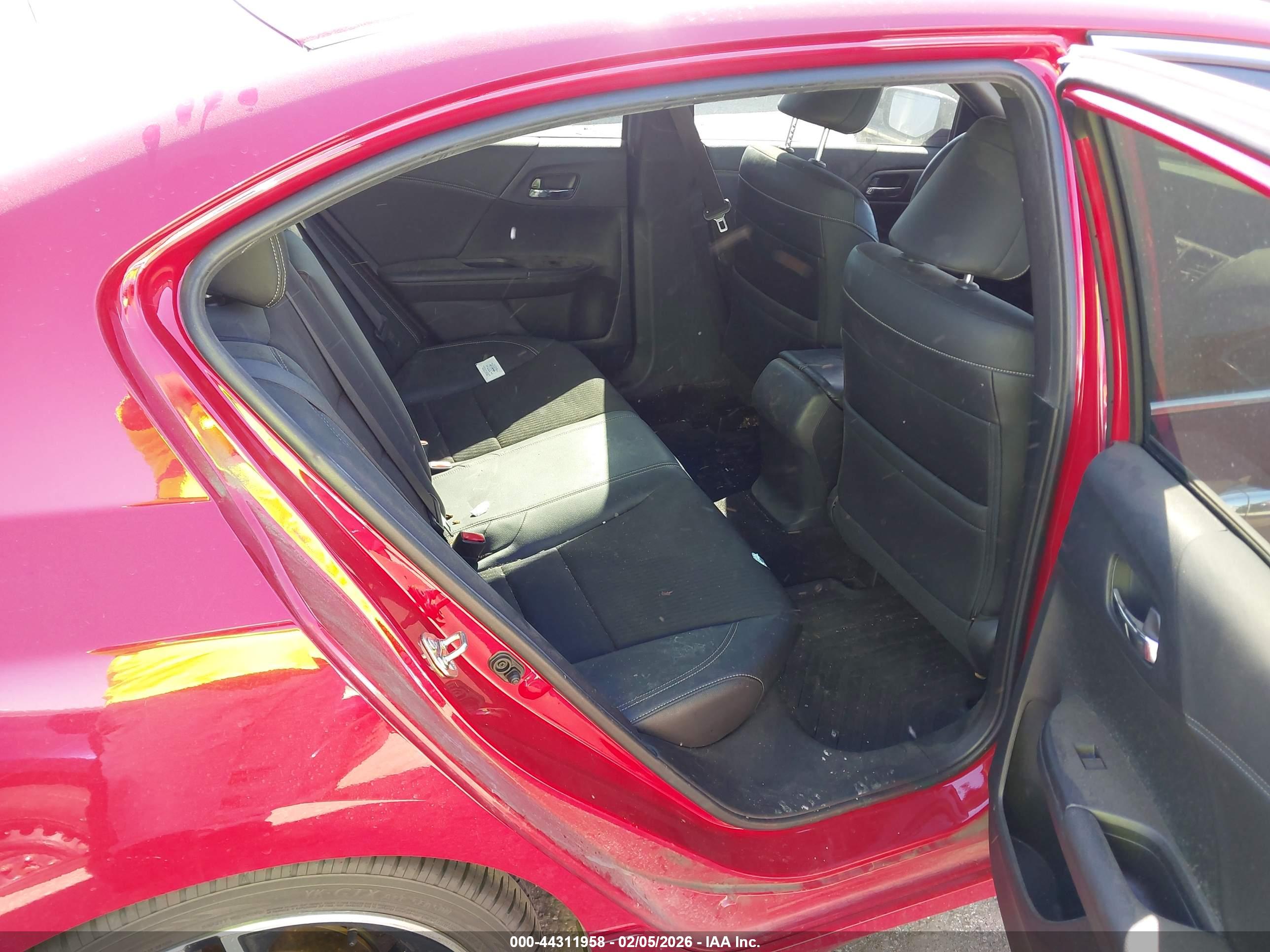 HONDA ACCORD image 8