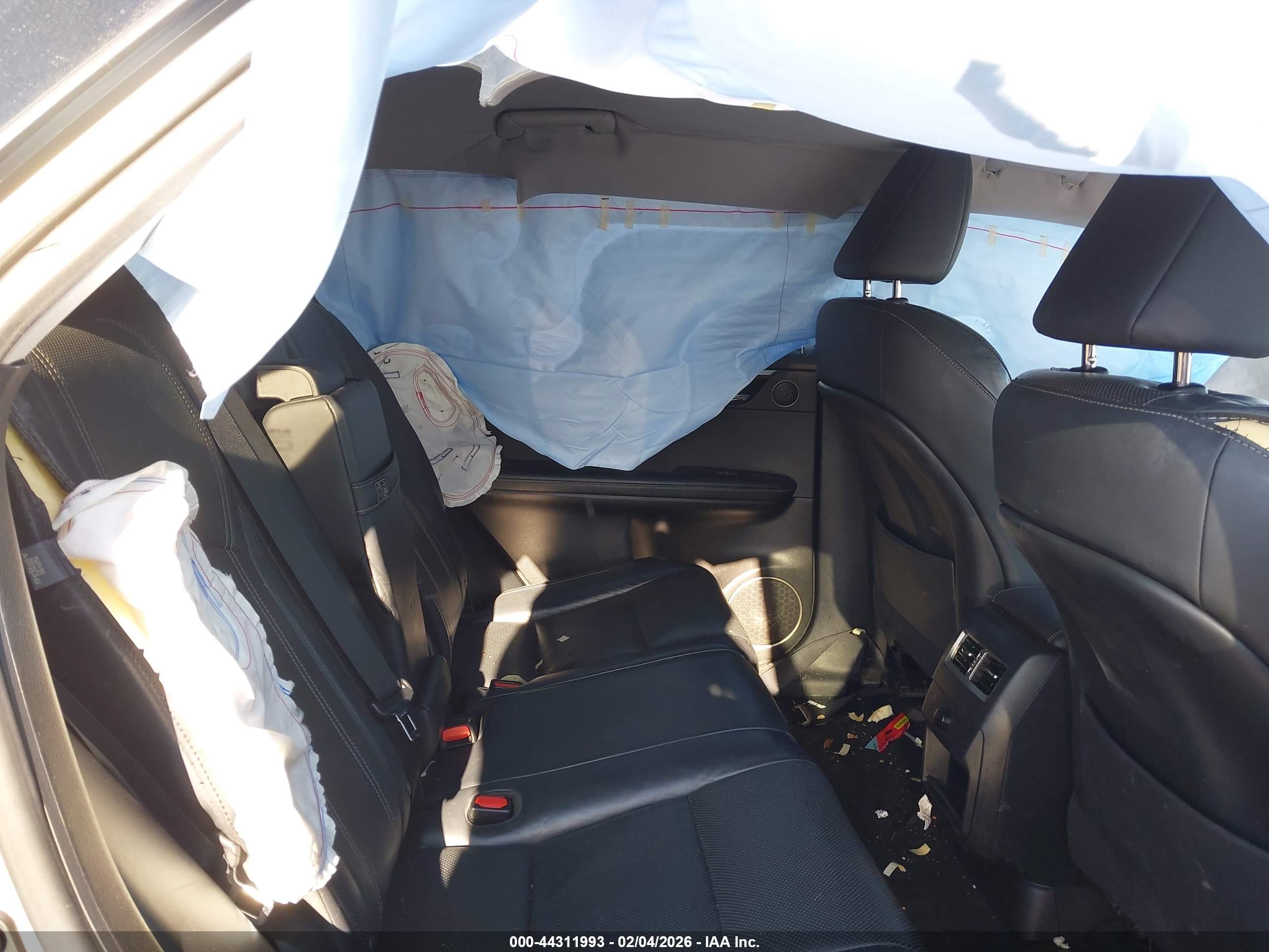 LEXUS RX image 8