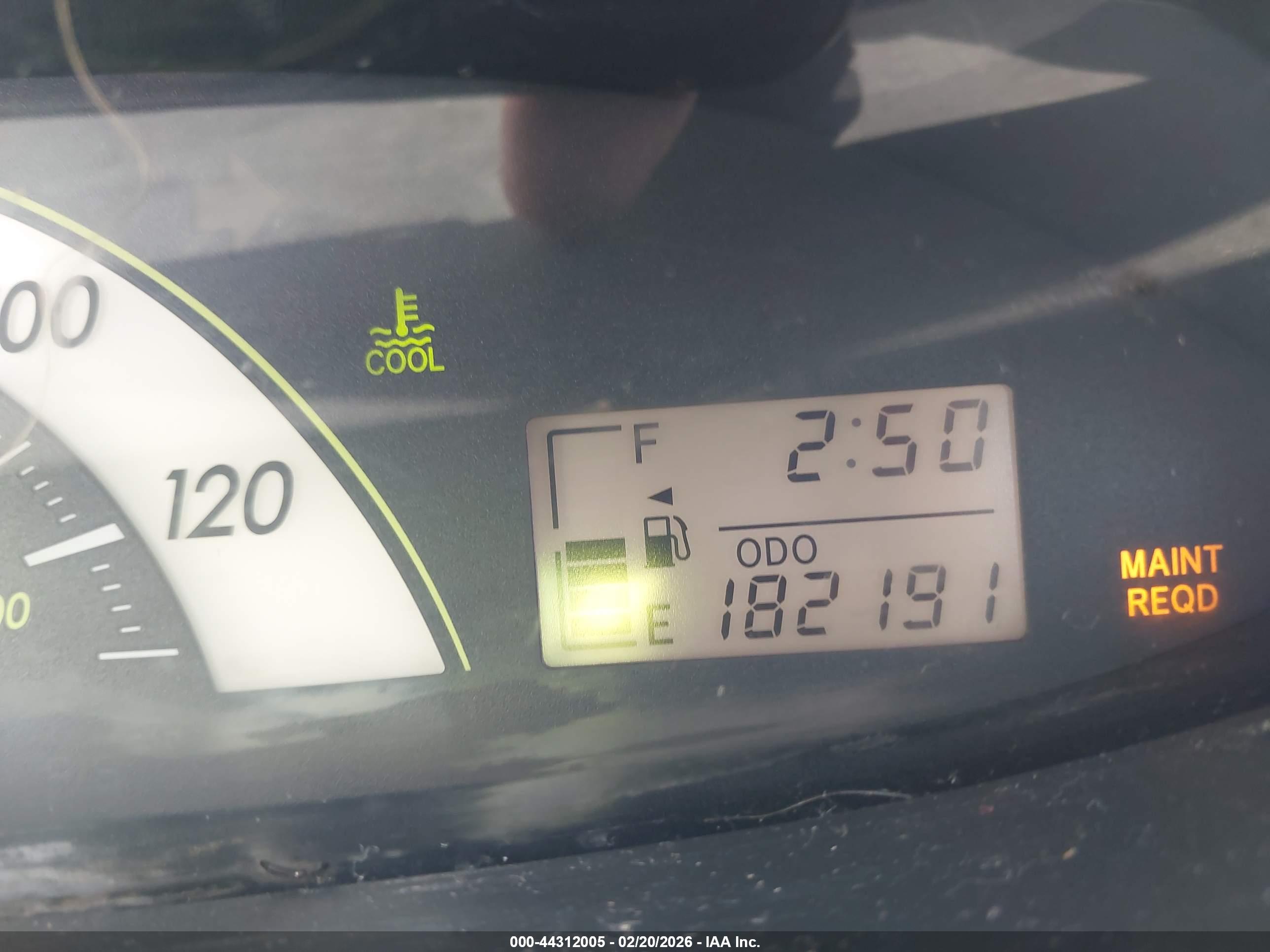 TOYOTA YARIS image 7