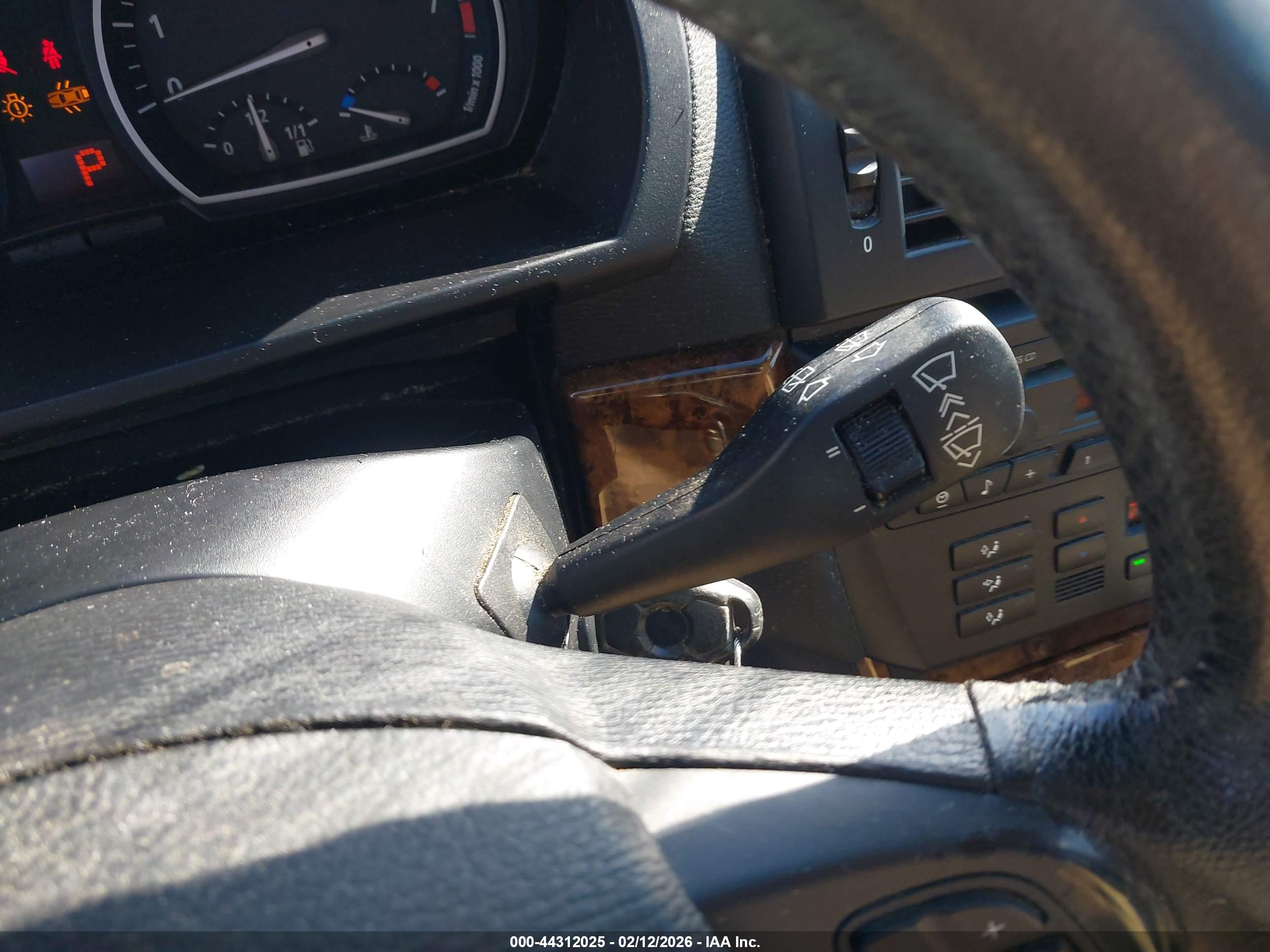BMW X3 image 11