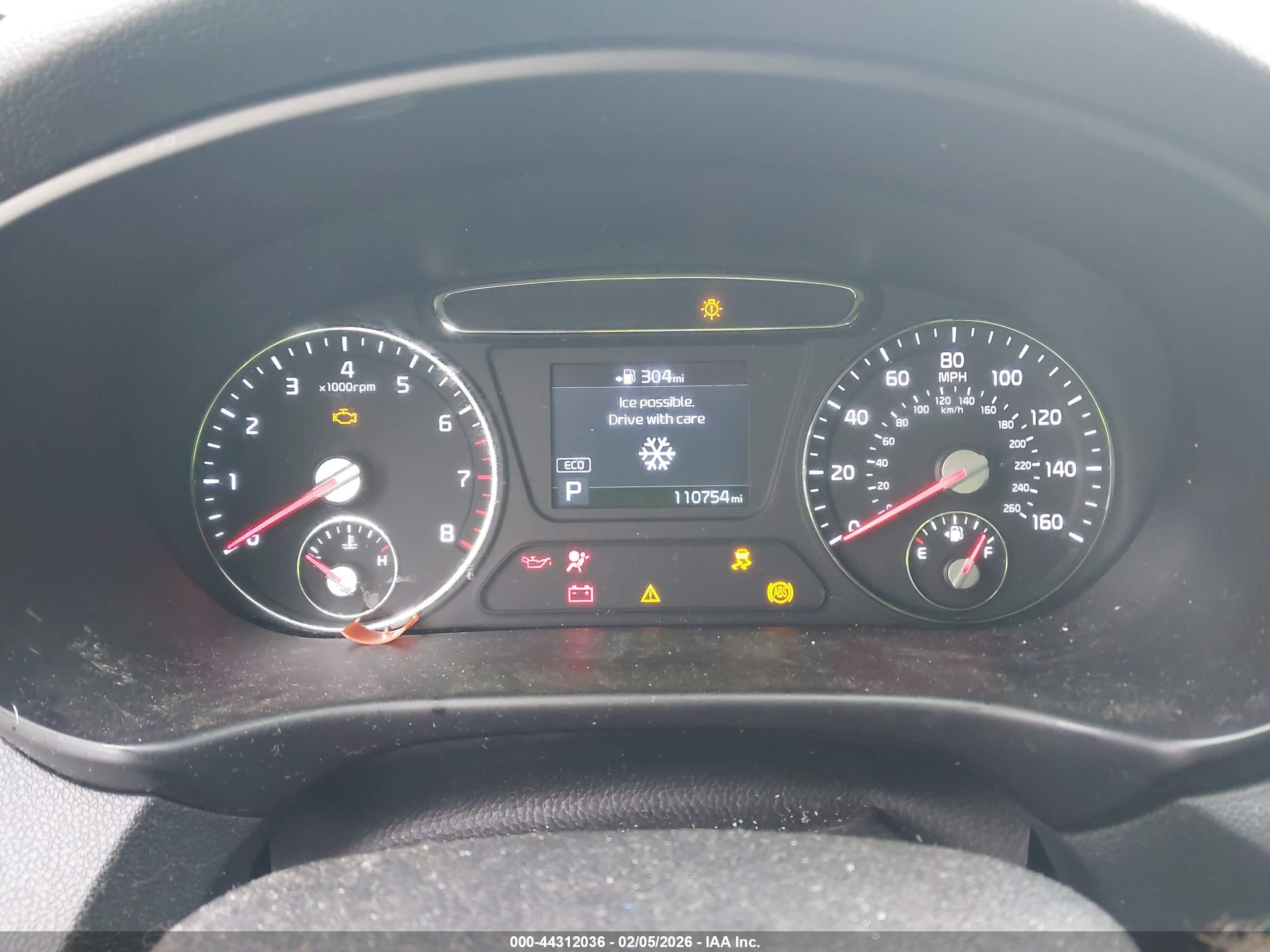 KIA SORENTO image 7