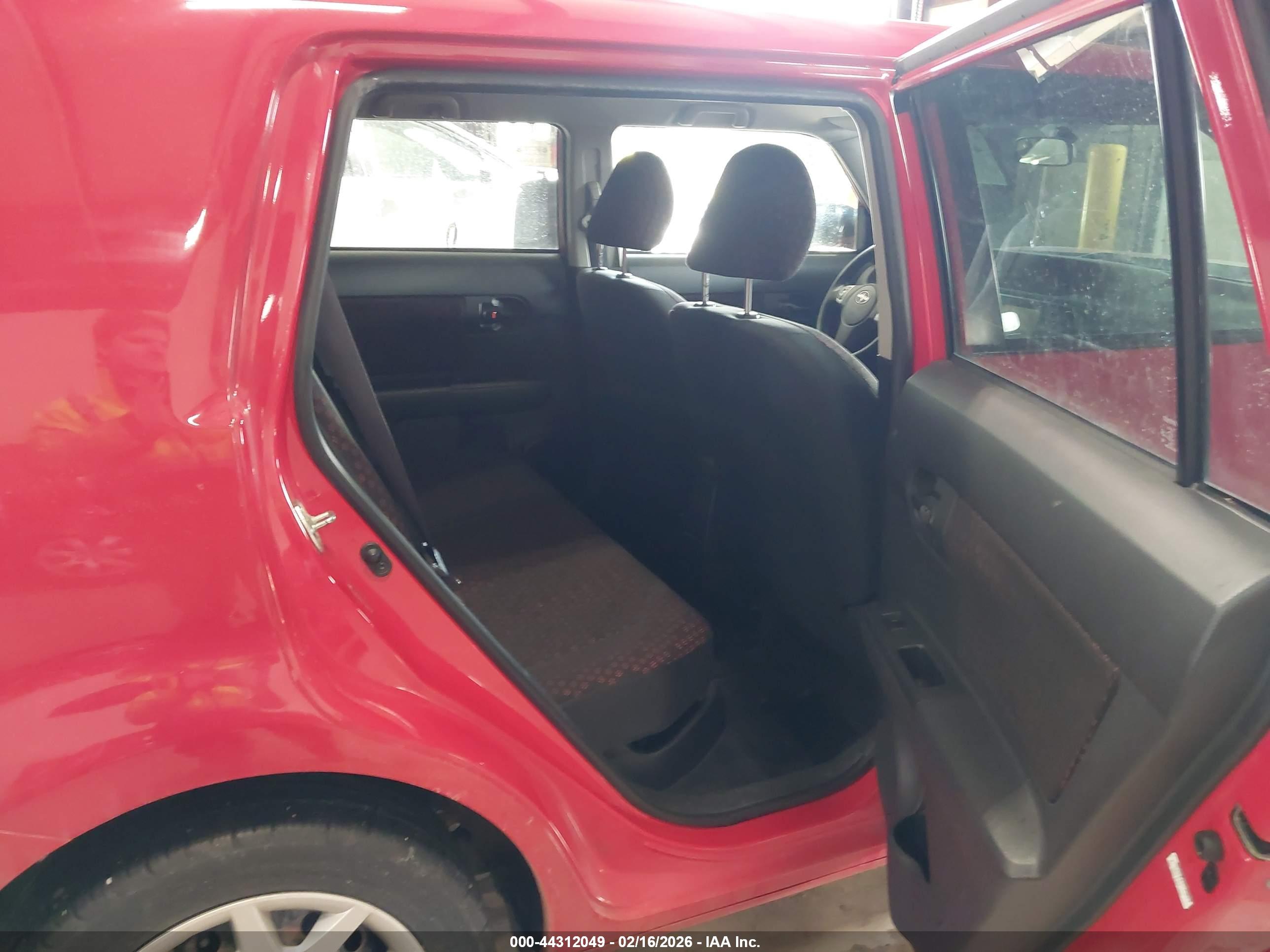 SCION XB image 8