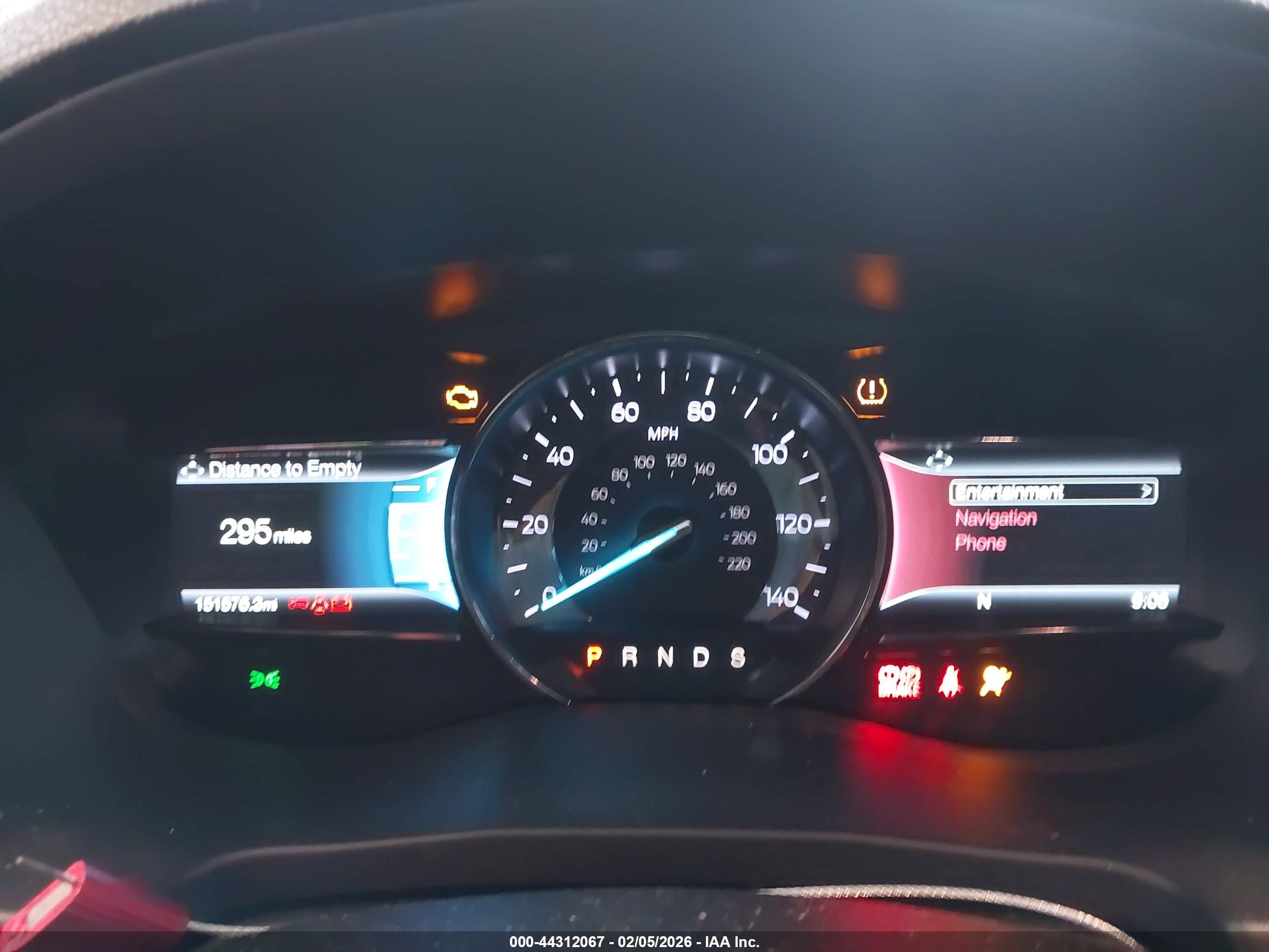 FORD EXPLORER image 7