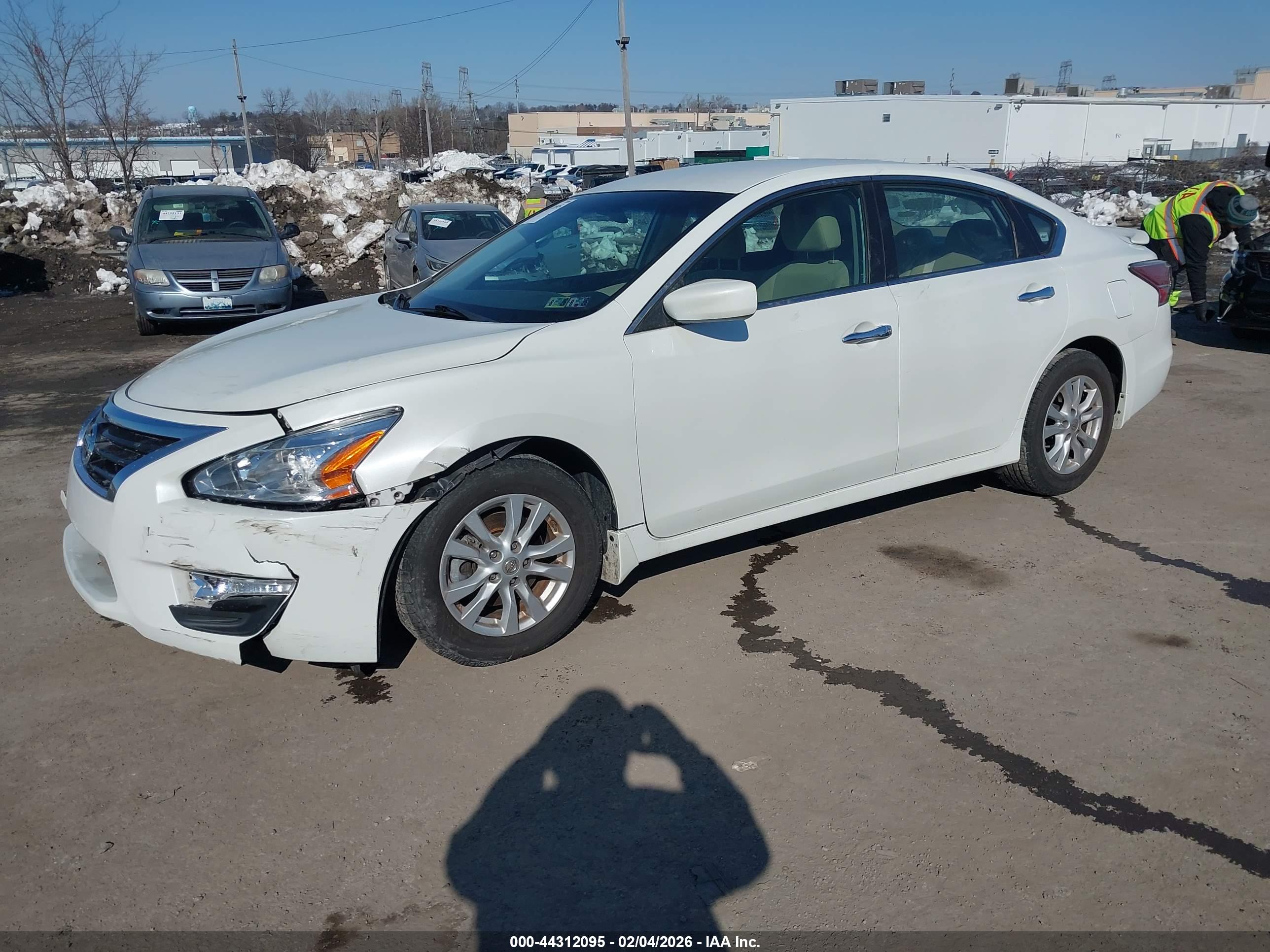 NISSAN ALTIMA image 2