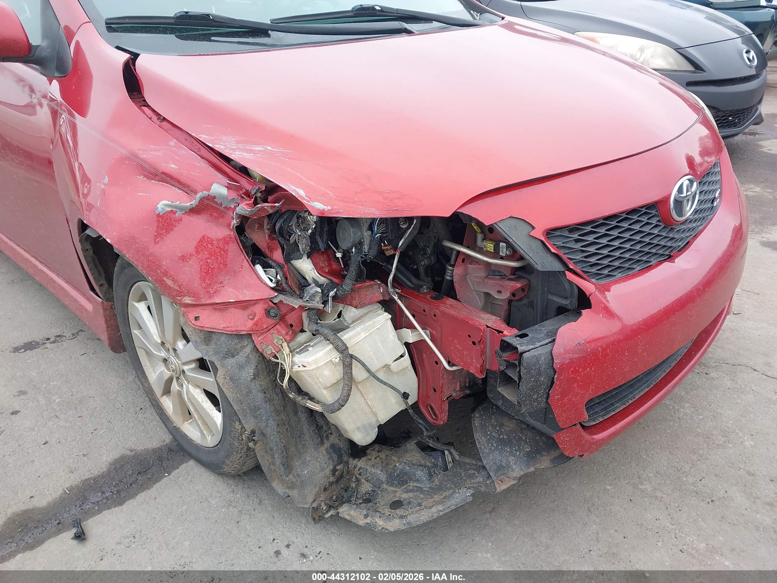 TOYOTA COROLLA image 6