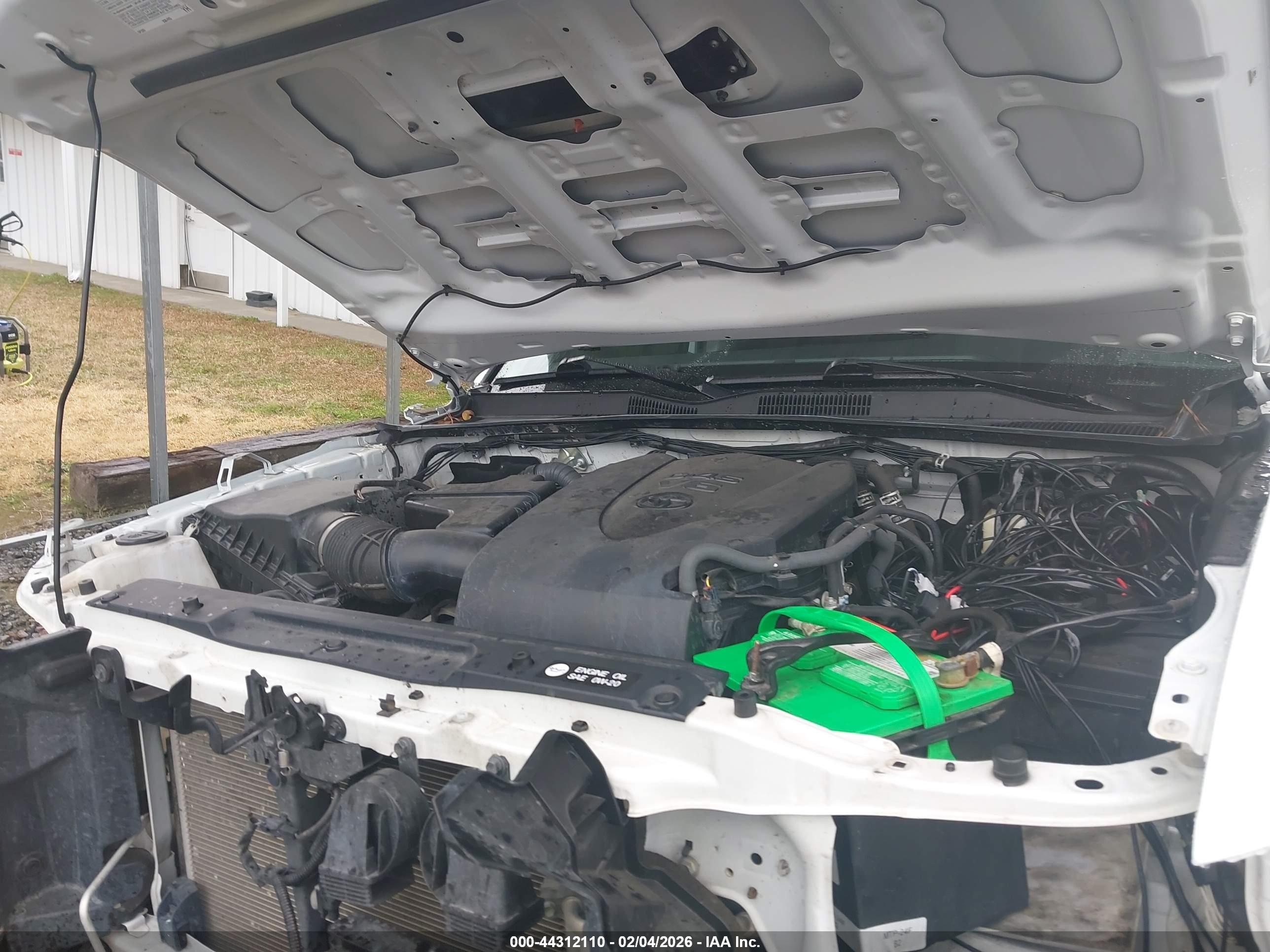 TOYOTA TACOMA image 10